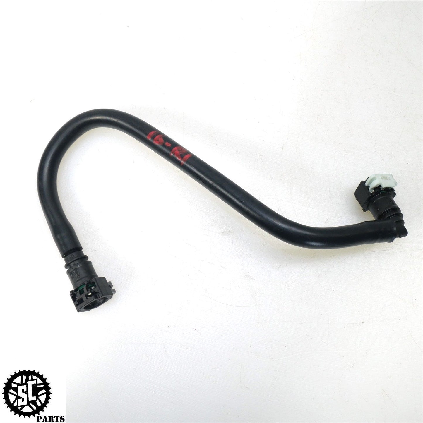 2015-2019 YAMAHA YZF R1 M FUEL LINE PUMP HOSE Y01