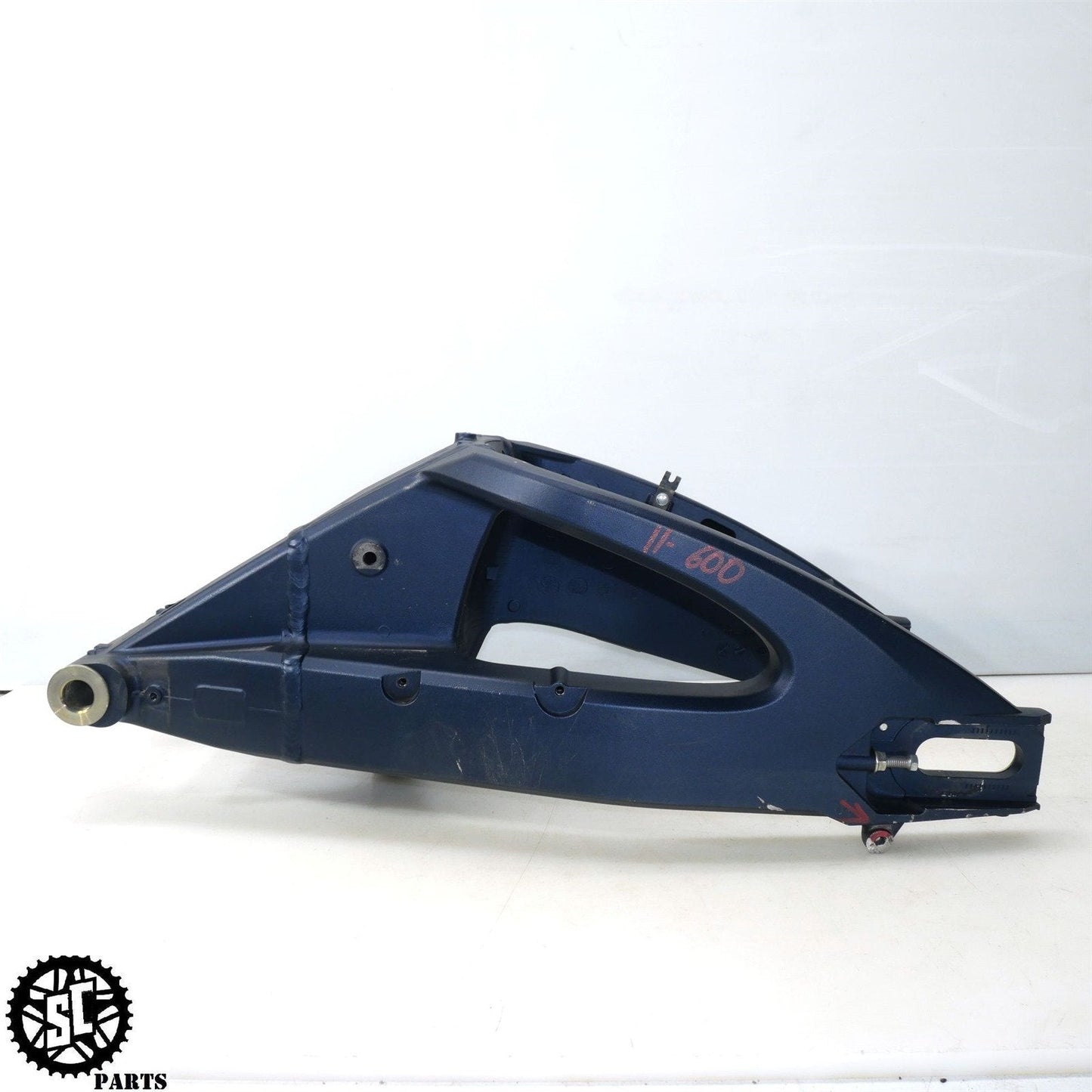 11-23 SUZUKI GSXR 600 750 SWINGARM BLUE S61