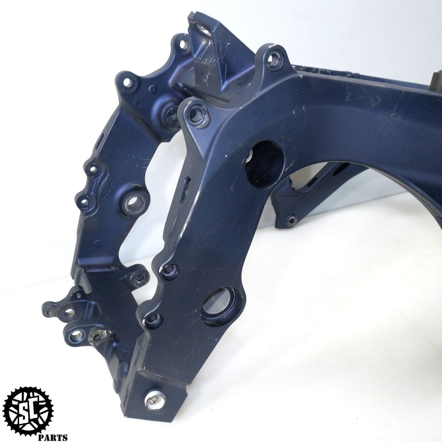 11-23 SUZUKI GSXR 600 750 FRAME CHASSIS NON REP S61