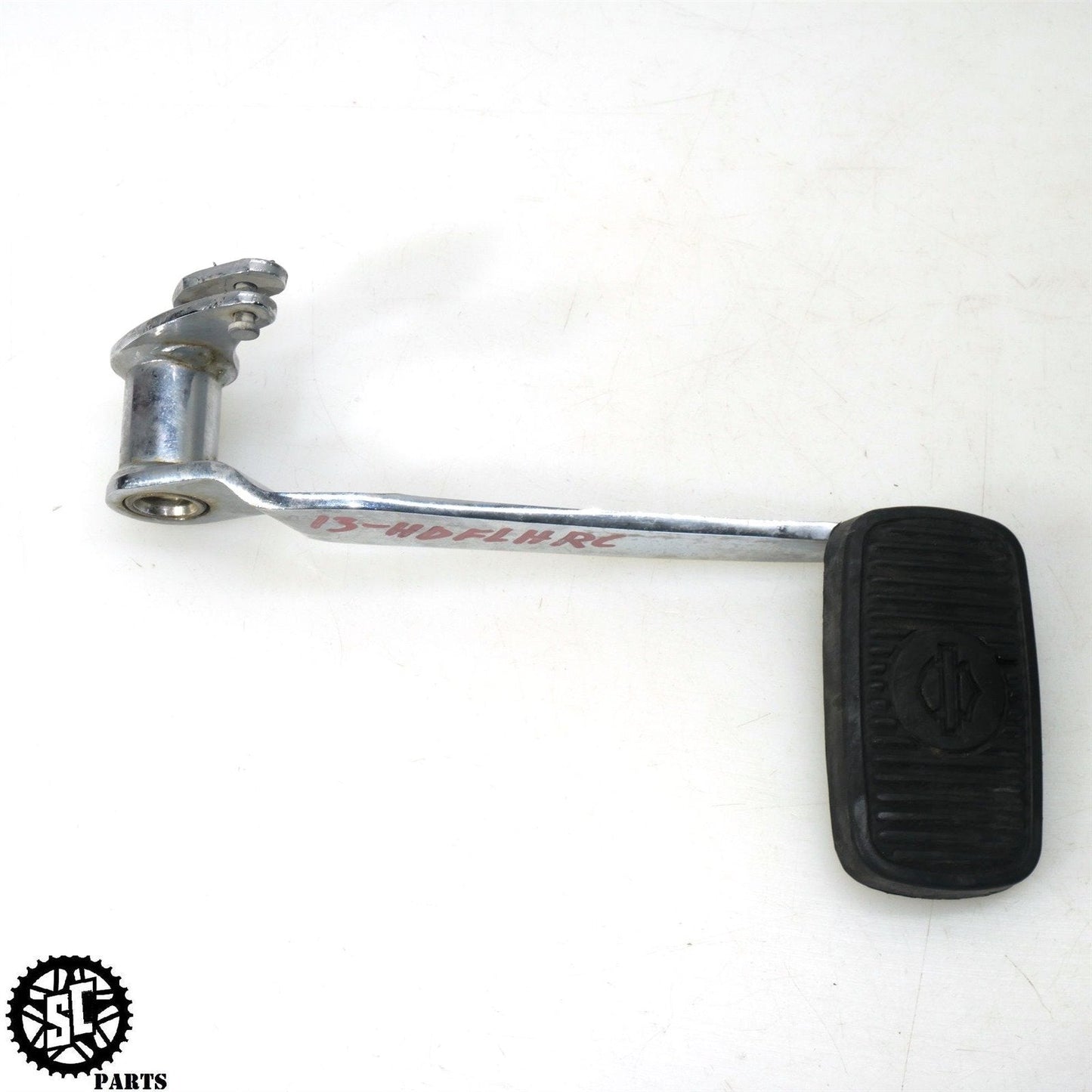 09-13 HARLEY DAVIDSON ROAD KING REAR BRAKE PEDAL HD11