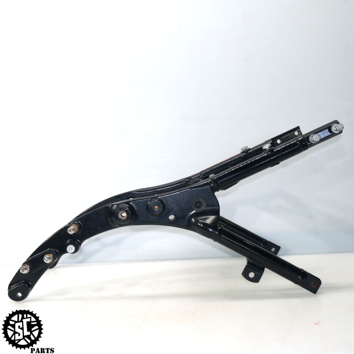 09-13 HARLEY DAVIDSON ROAD KING REAR SUBFRAME TAIL HD11