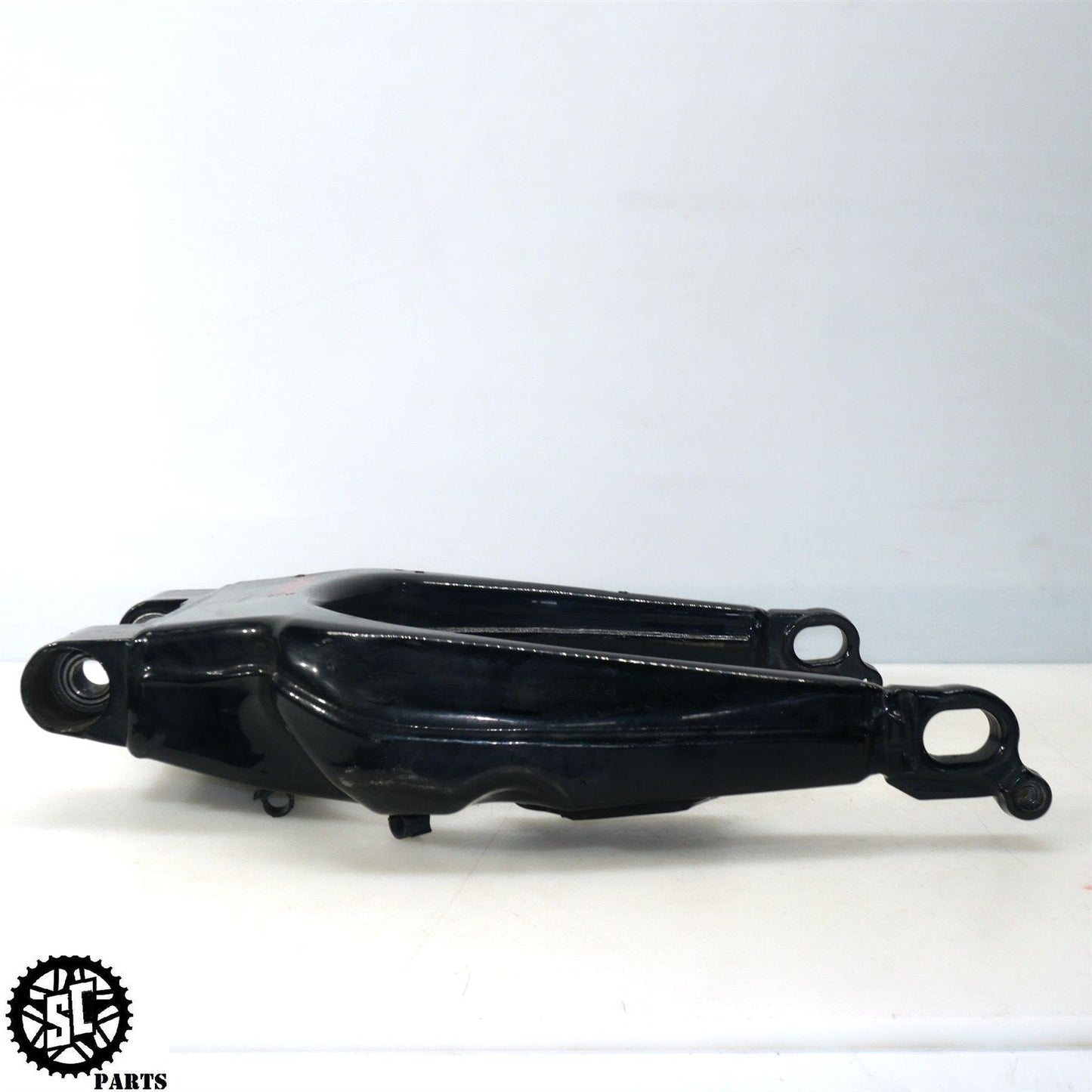 09-13 HARLEY DAVIDSON ROAD KING SWINGARM HD11