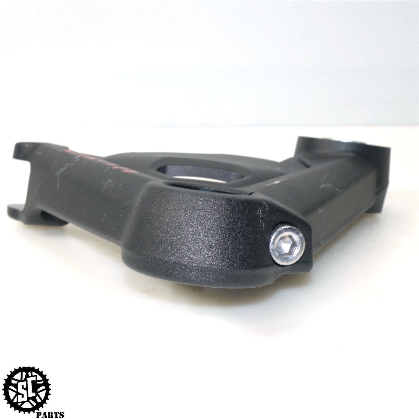 22-23 TRIUMPH TIGER 1200 REAR WHEEL SUPPORT BRACKET T25