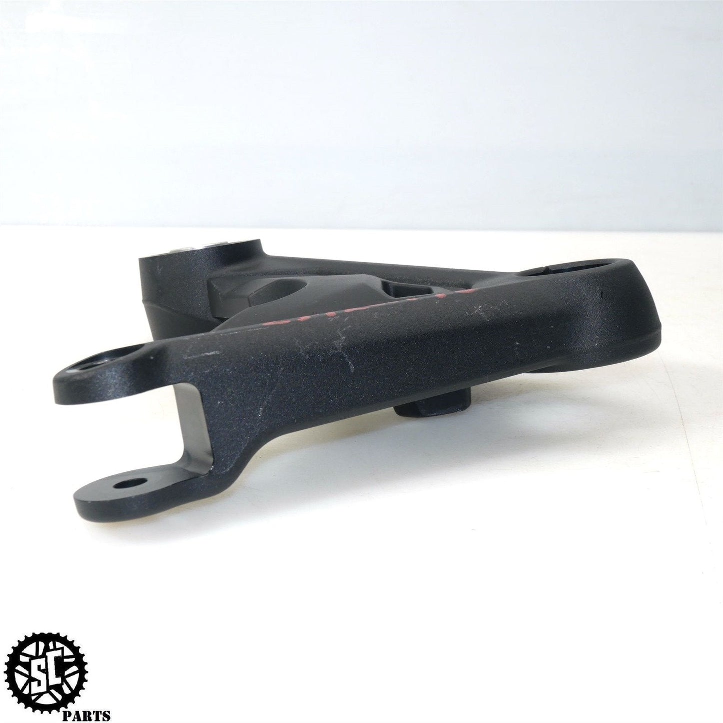 22-23 TRIUMPH TIGER 1200 REAR WHEEL SUPPORT BRACKET T25