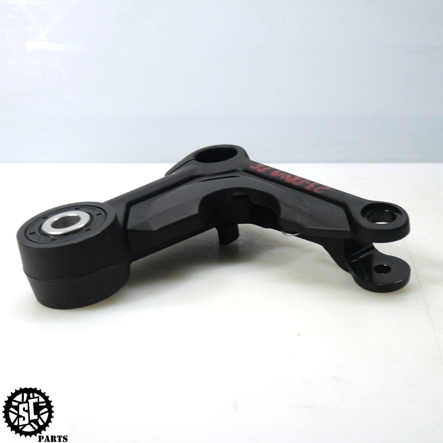 22-23 TRIUMPH TIGER 1200 REAR WHEEL SUPPORT BRACKET T25