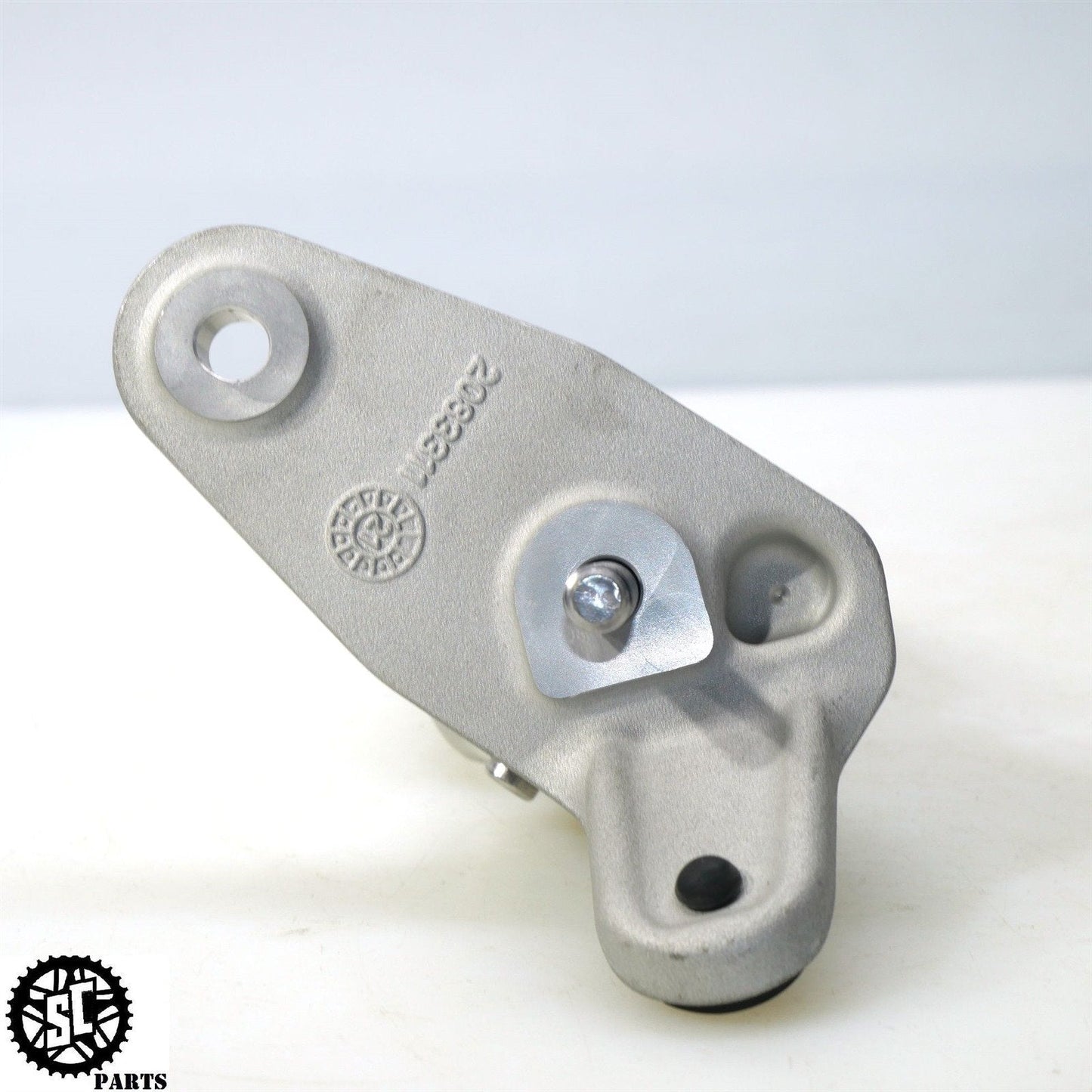 22-23 TRIUMPH TIGER 1200 LEFT FRONT FOOT PEG BRACKET T25