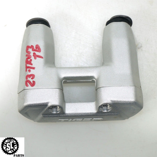 22-23 TRIUMPH TIGER 1200 HANDLEBAR RISER CLAMP T25
