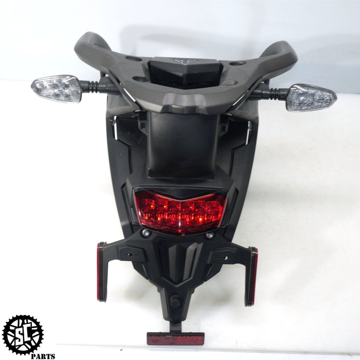 22-23 TRIUMPH TIGER 1200 REAR FENDER TURN SIGNAL TAIL GRAB BAR T25