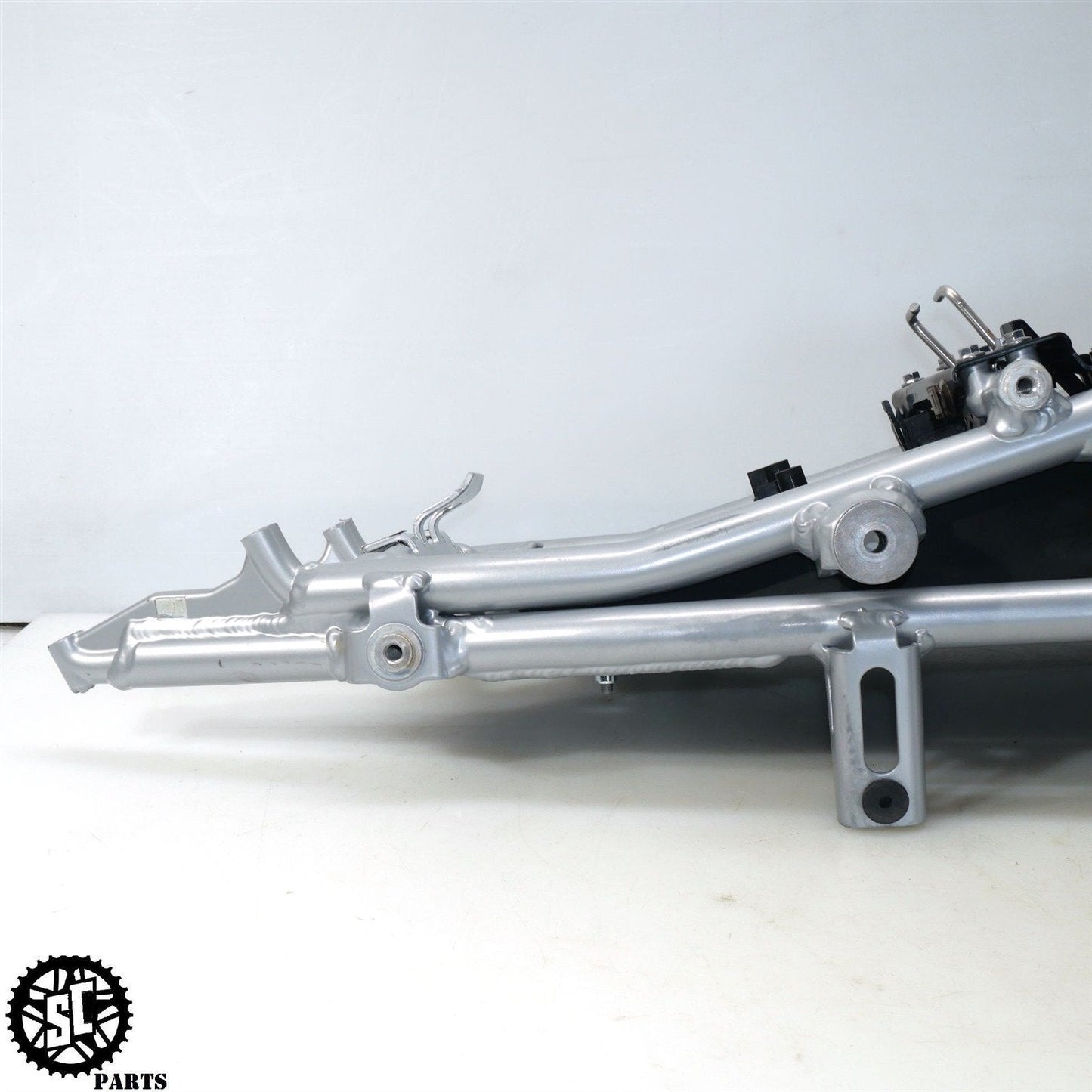 22-23 TRIUMPH TIGER 1200 REAR SUBFRAME TAIL BACK BATTERY TRAY T25