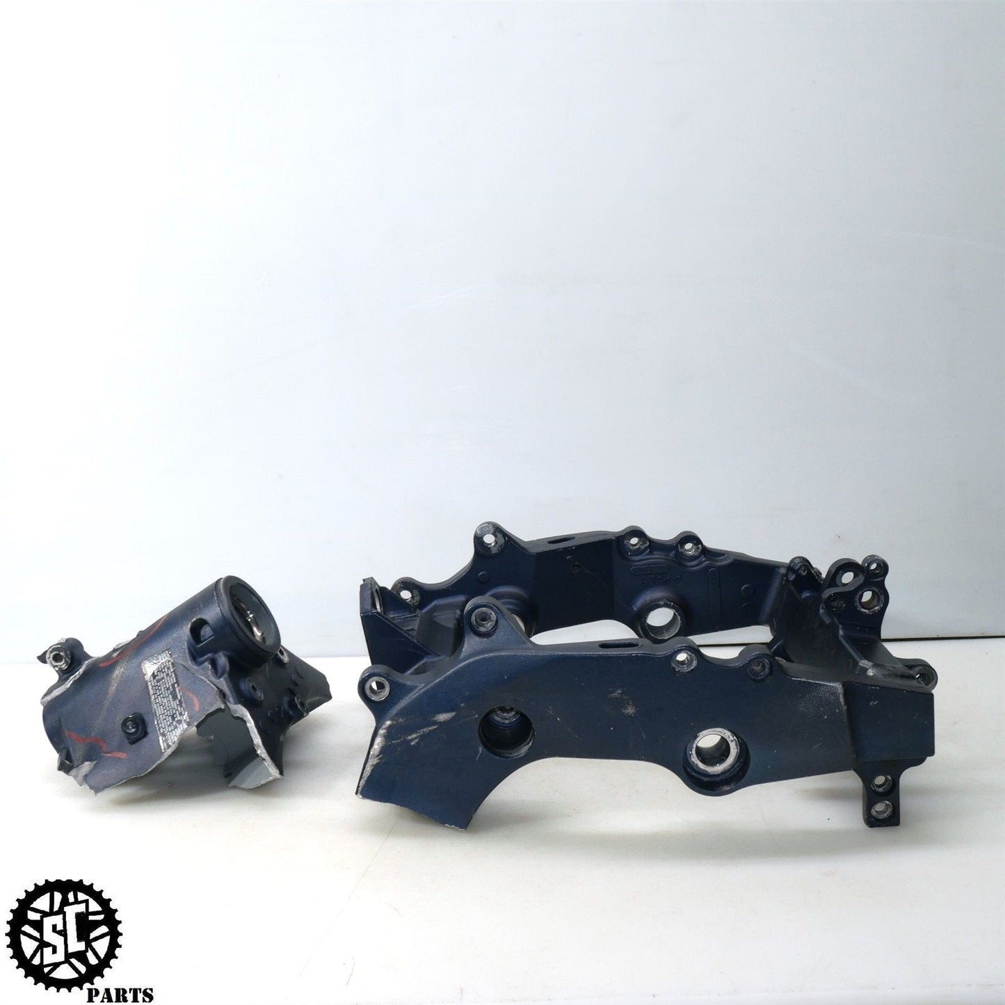 11-23 SUZUKI GSXR 600 750 FRAME CHASSIS *S* S01