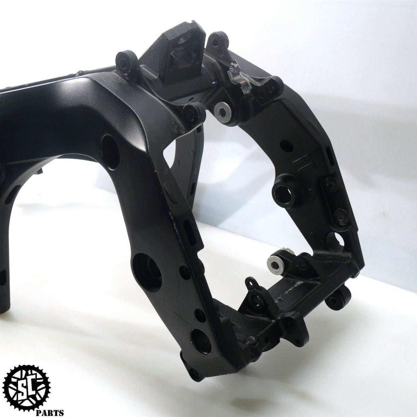 08 09 SUZUKI GSXR 600 750 FRAME CHASSIS *S* S16