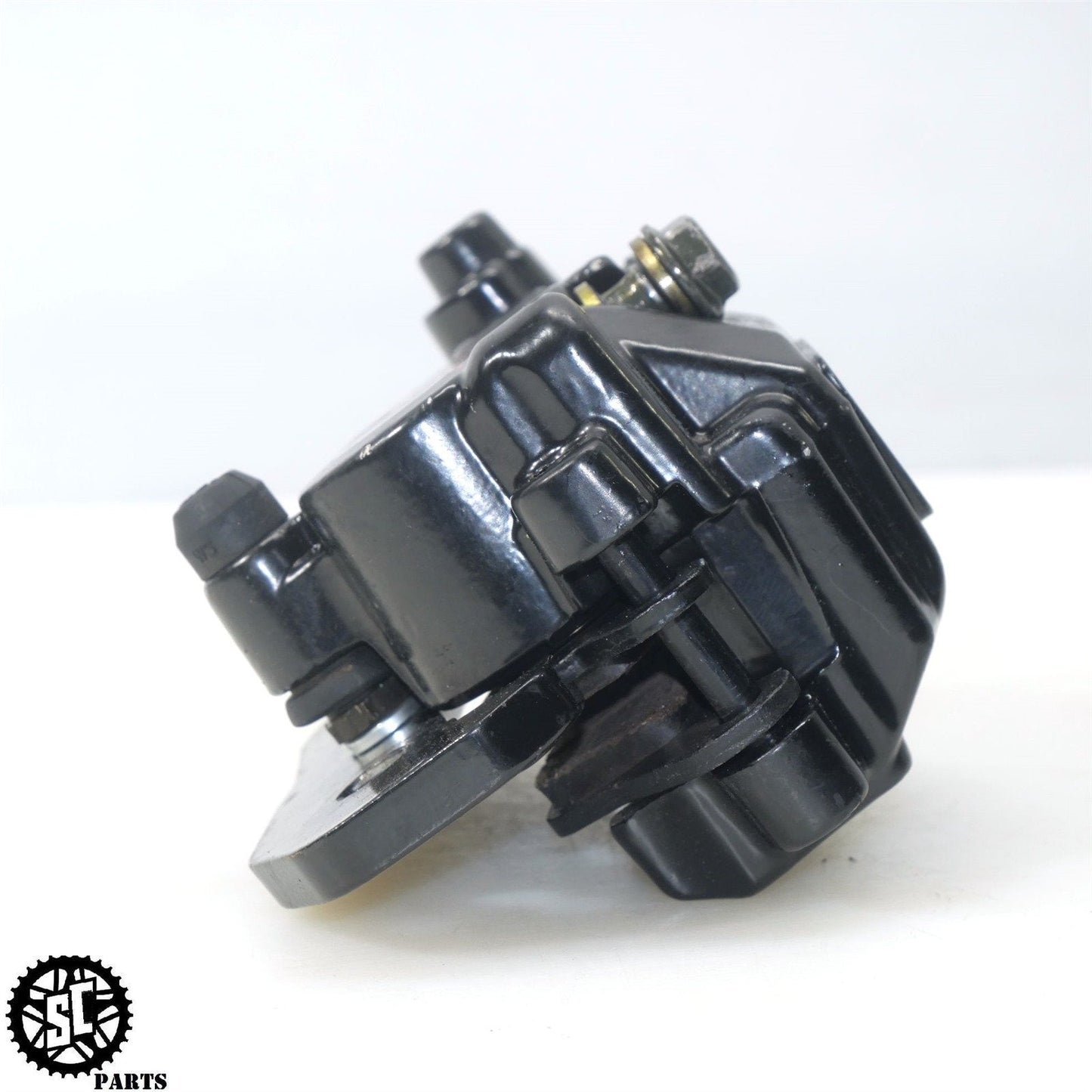 2021 CAN-AM OUTLANDER 570 DPS RIGHT REAR BRAKE CALIPER BRACKET