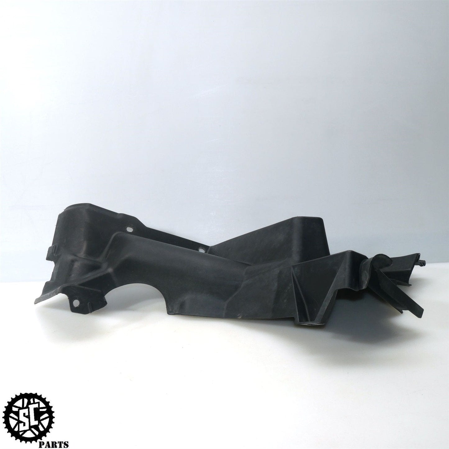 2021 CAN-AM OUTLANDER 570 DPS FRONT FENDER RIGHT INNER FAIRING TRIM