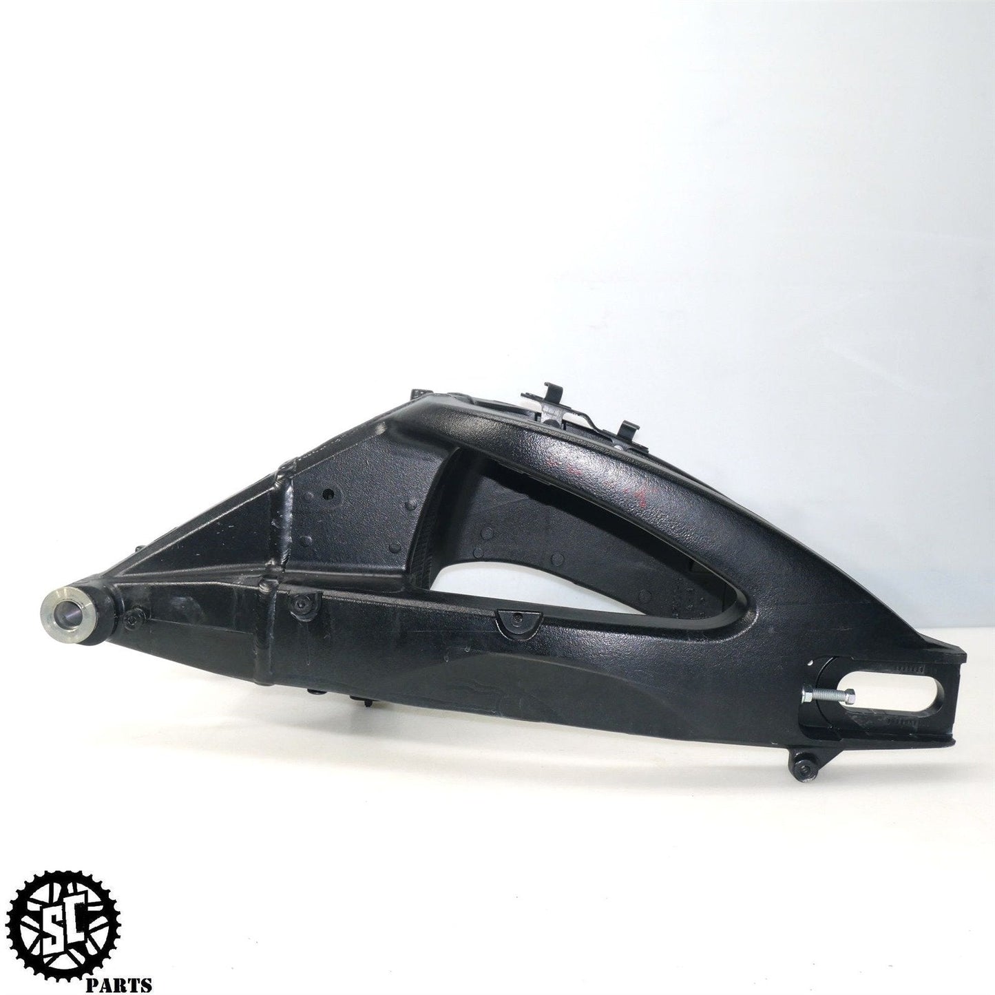 21-23 SUZUKI GSX-S 1000GT SWINGARM S19