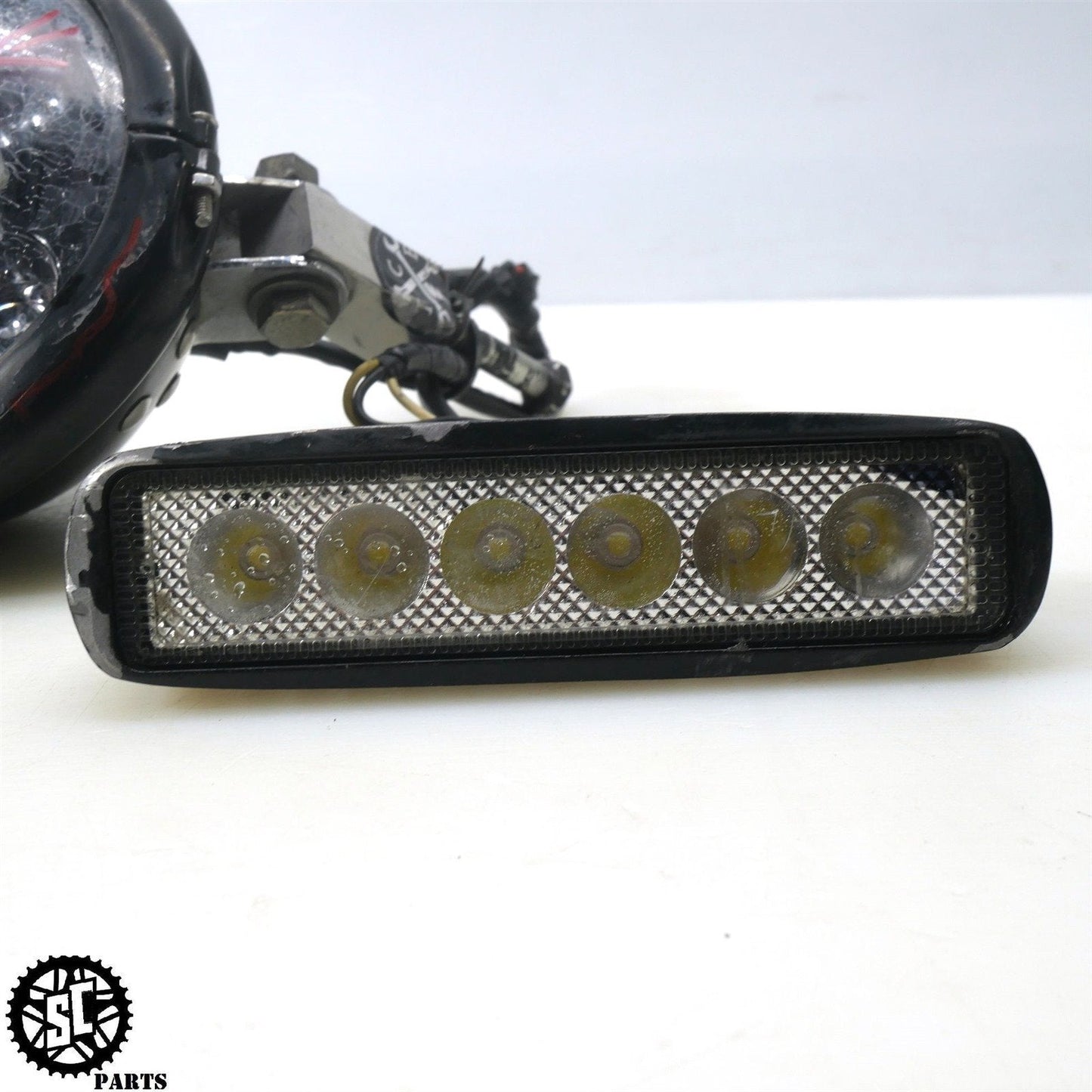 2014 HARLEY FXDB DYNA STREET BOB HEADLIGHT DAY MAKER HOUSING MOUNT HD43