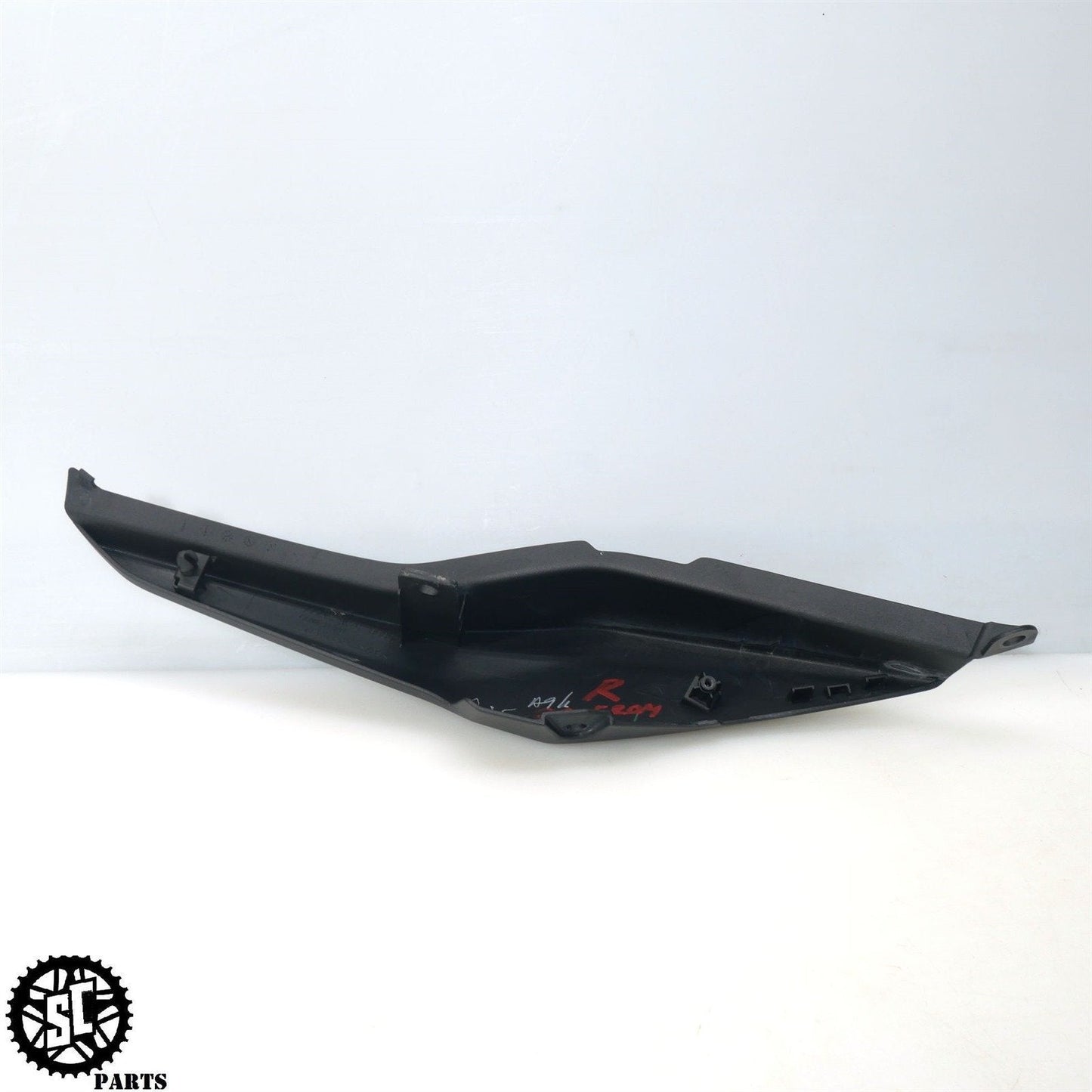 19-20 HONDA GROM MSX125 REAR RIGHT TAIL FAIRING H35