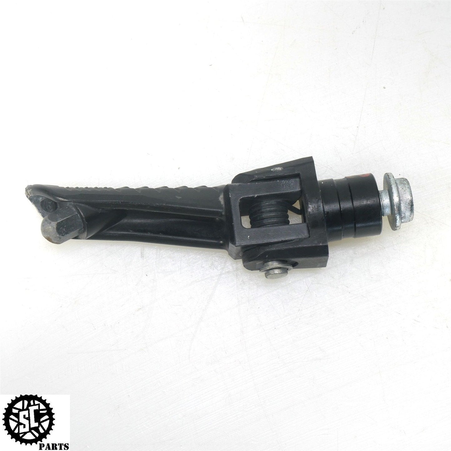 11-22 SUZUKI GSXR 600 750 RIGHT REARSET PEG BLACK S05