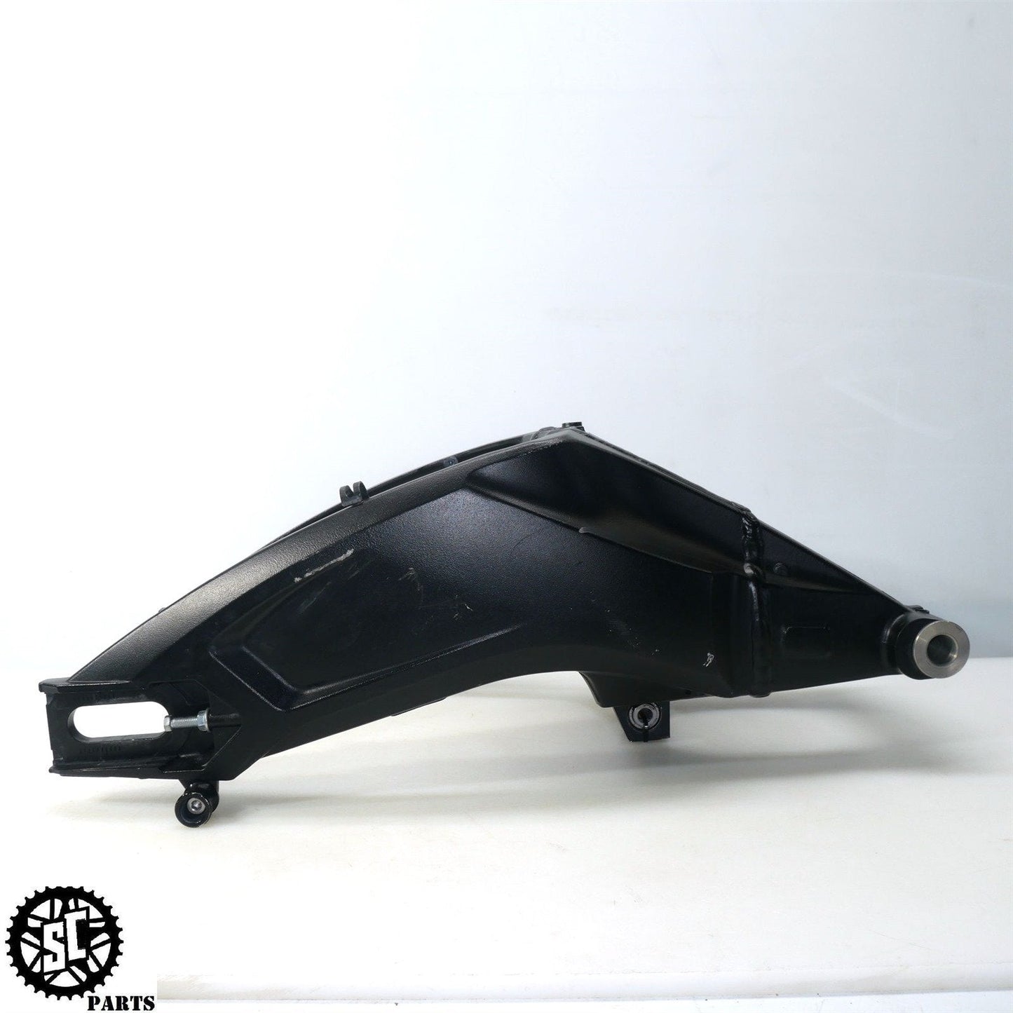 11-22 SUZUKI GSXR 600 750 REAR SWINGARM S05