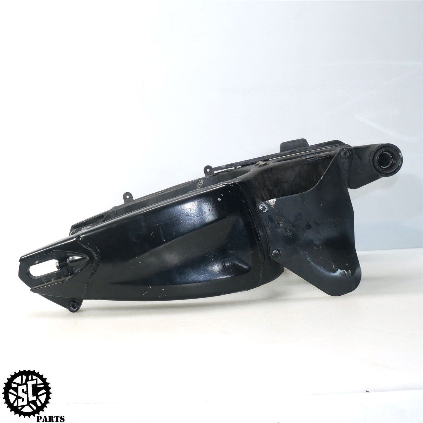 06 07 KAWASAKI NINJA ZX10R SWINGARM K65