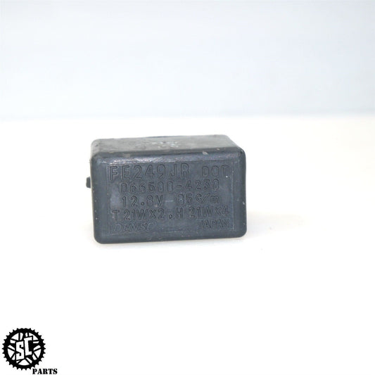 2006 SUZUKI GSXR600 TURN SIGNAL FLASHER RELAY S47