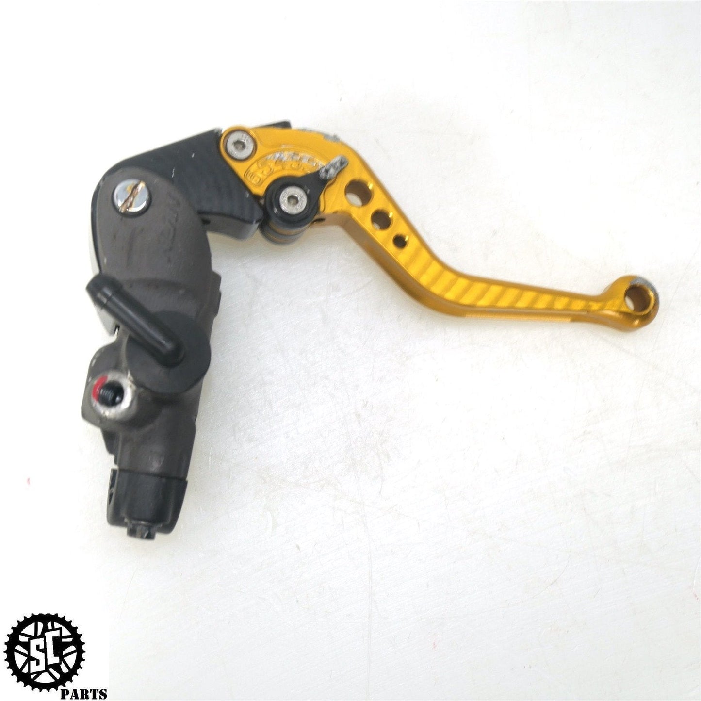 2014 SUZUKI GSXR600 FRONT BRAKE MASTER CYLINDER PAZZO LEVER S49