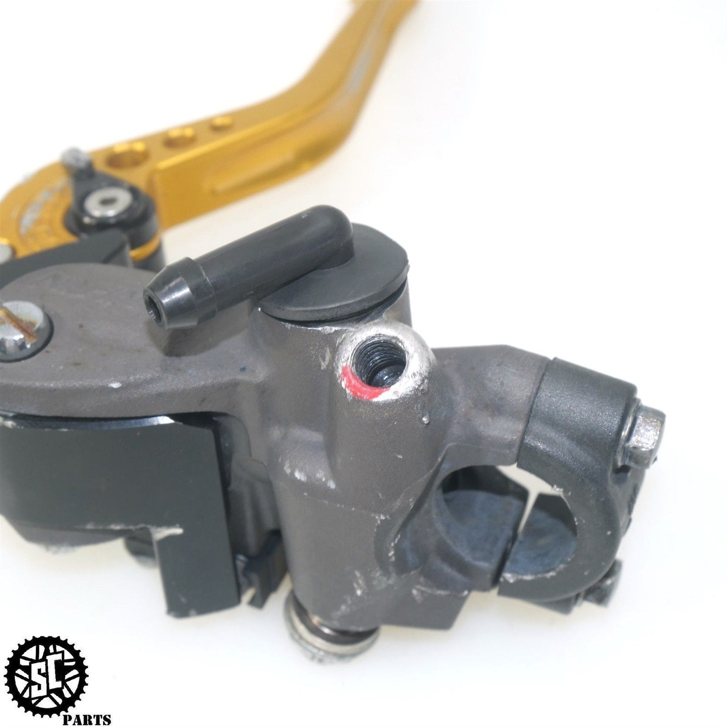 2014 SUZUKI GSXR600 FRONT BRAKE MASTER CYLINDER PAZZO LEVER S49