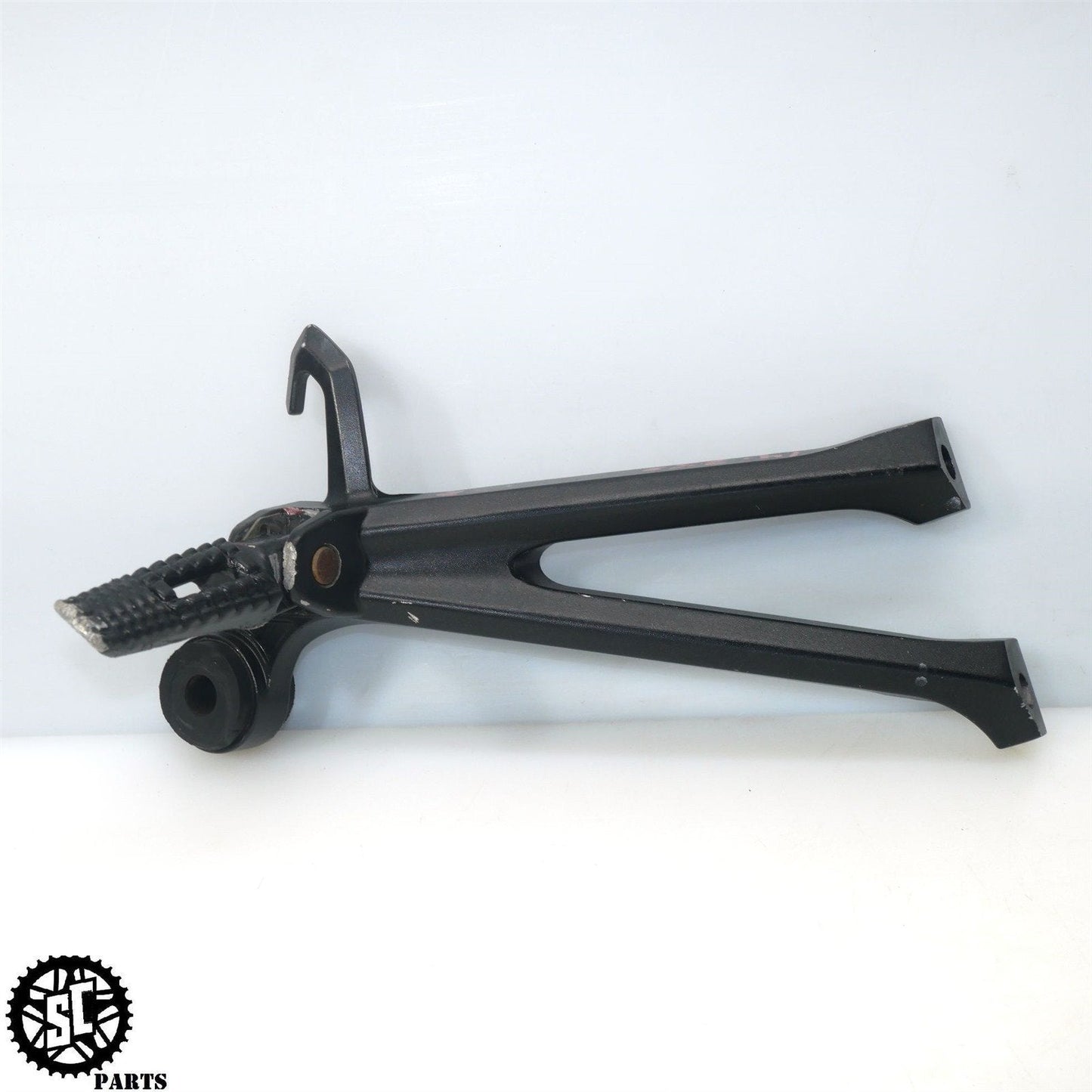 2014 SUZUKI GSXR600 PASSENGER PEGS BLACK S49