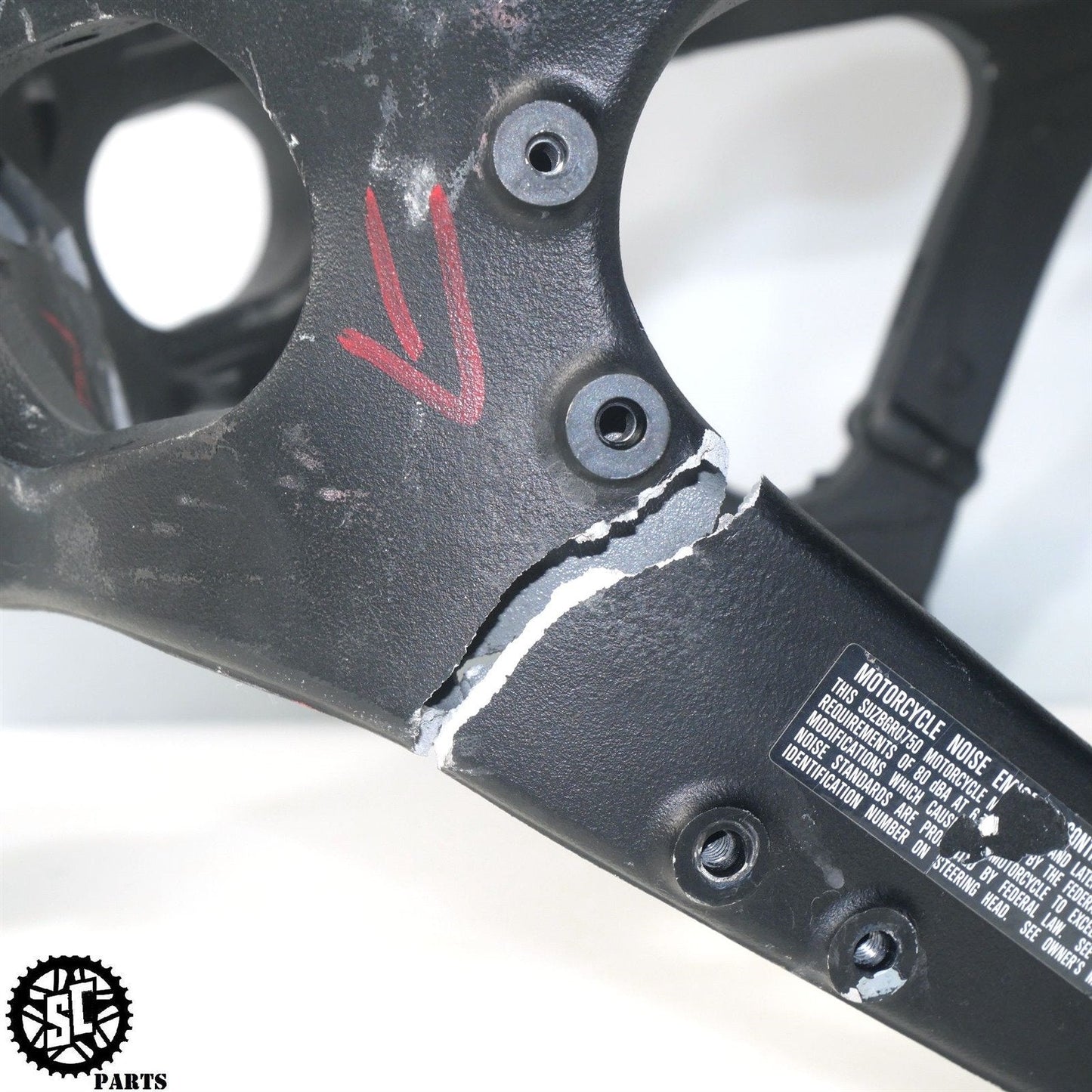 2014 SUZUKI GSXR600 FRAME CHASSIS *S* S49