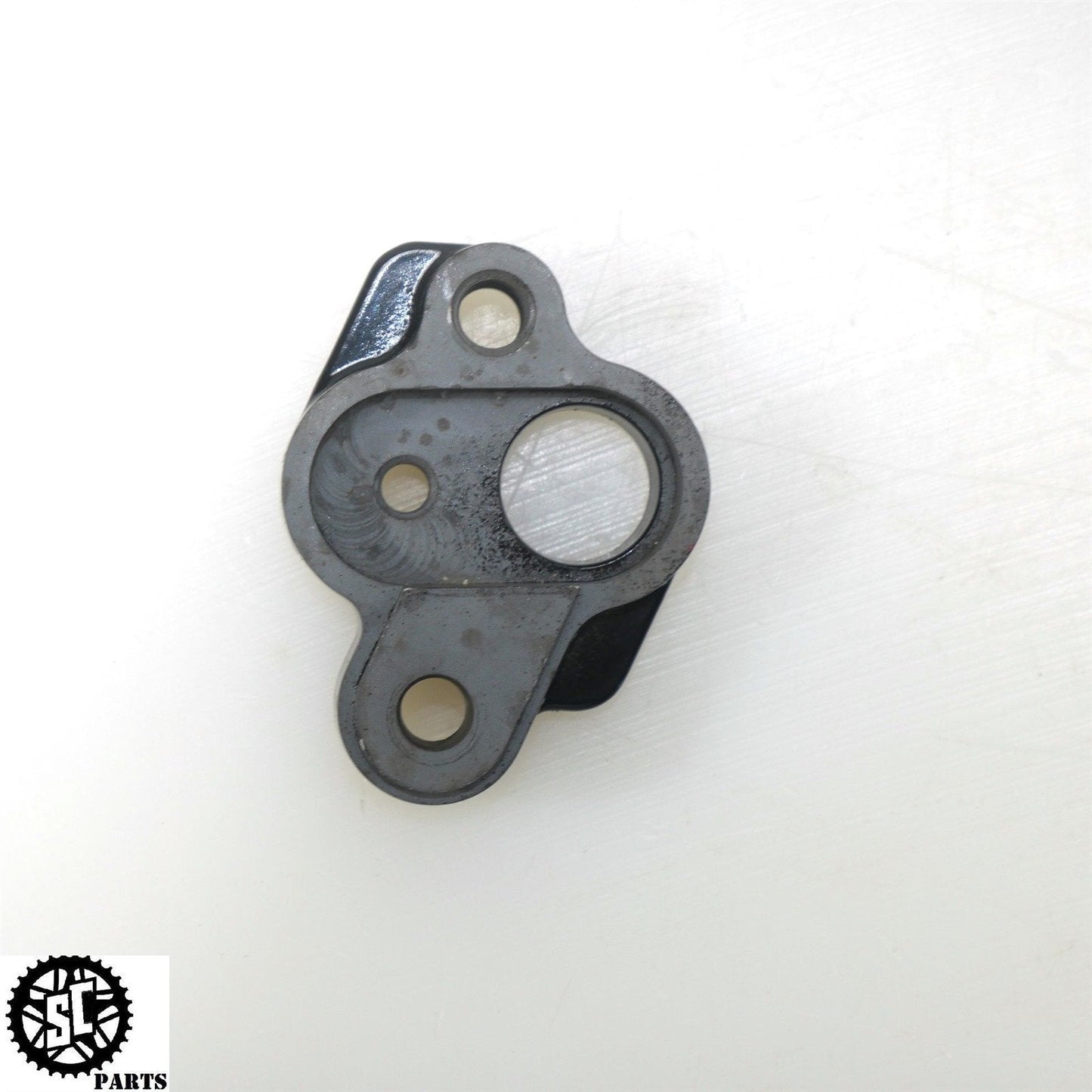 2023 INDIAN ROADMASTER FRONT WHEEL ABS SPEED SENSOR BRACKET