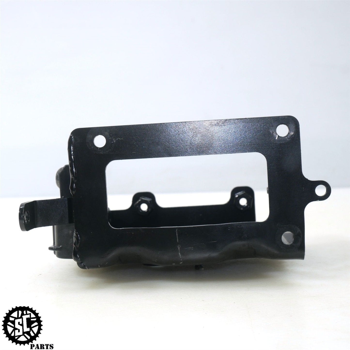 2023 INDIAN ROADMASTER ABS MODULE BRACKET BOX