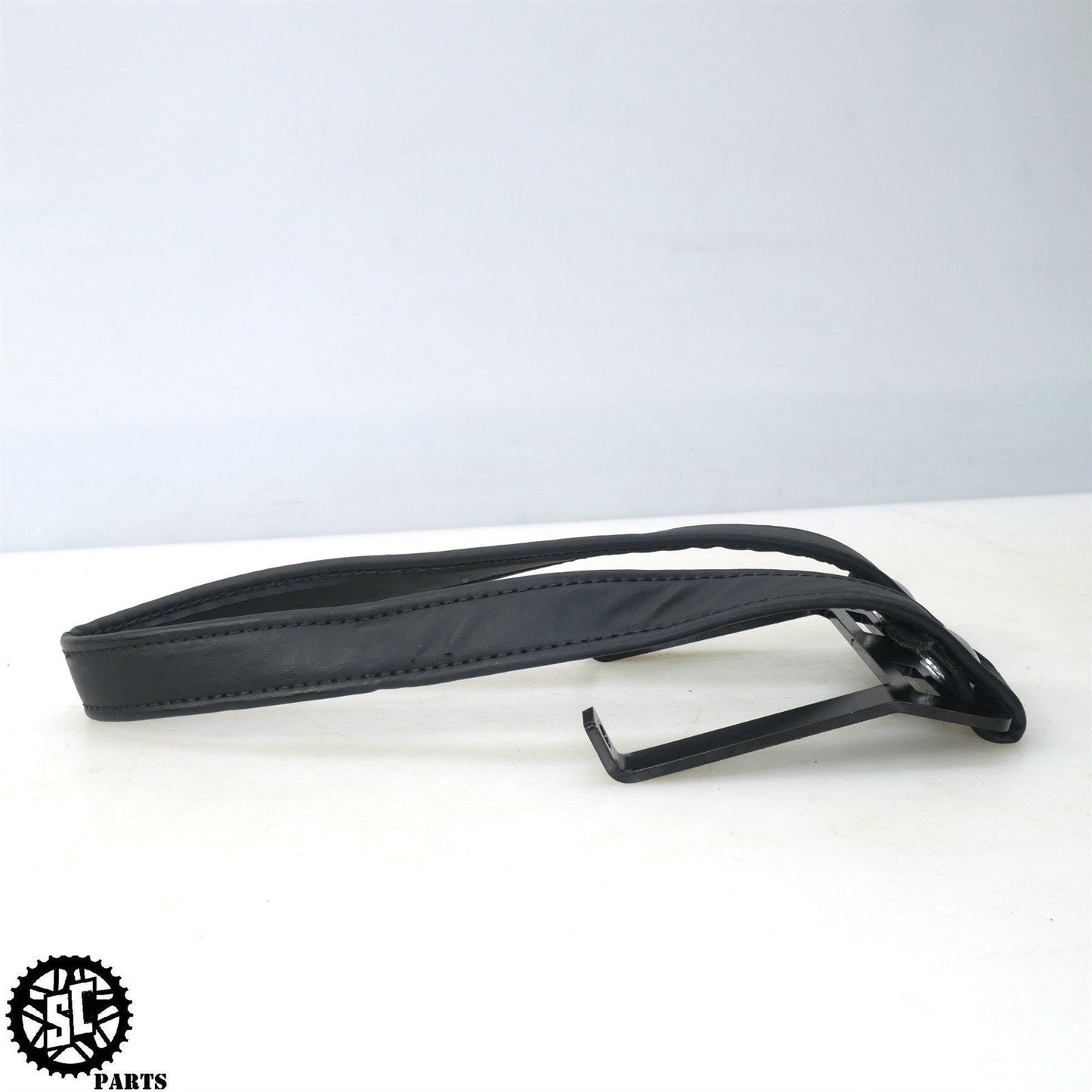 2023 INDIAN ROADMASTER PASSENGER SEAT STRAP GRAP HANDLE