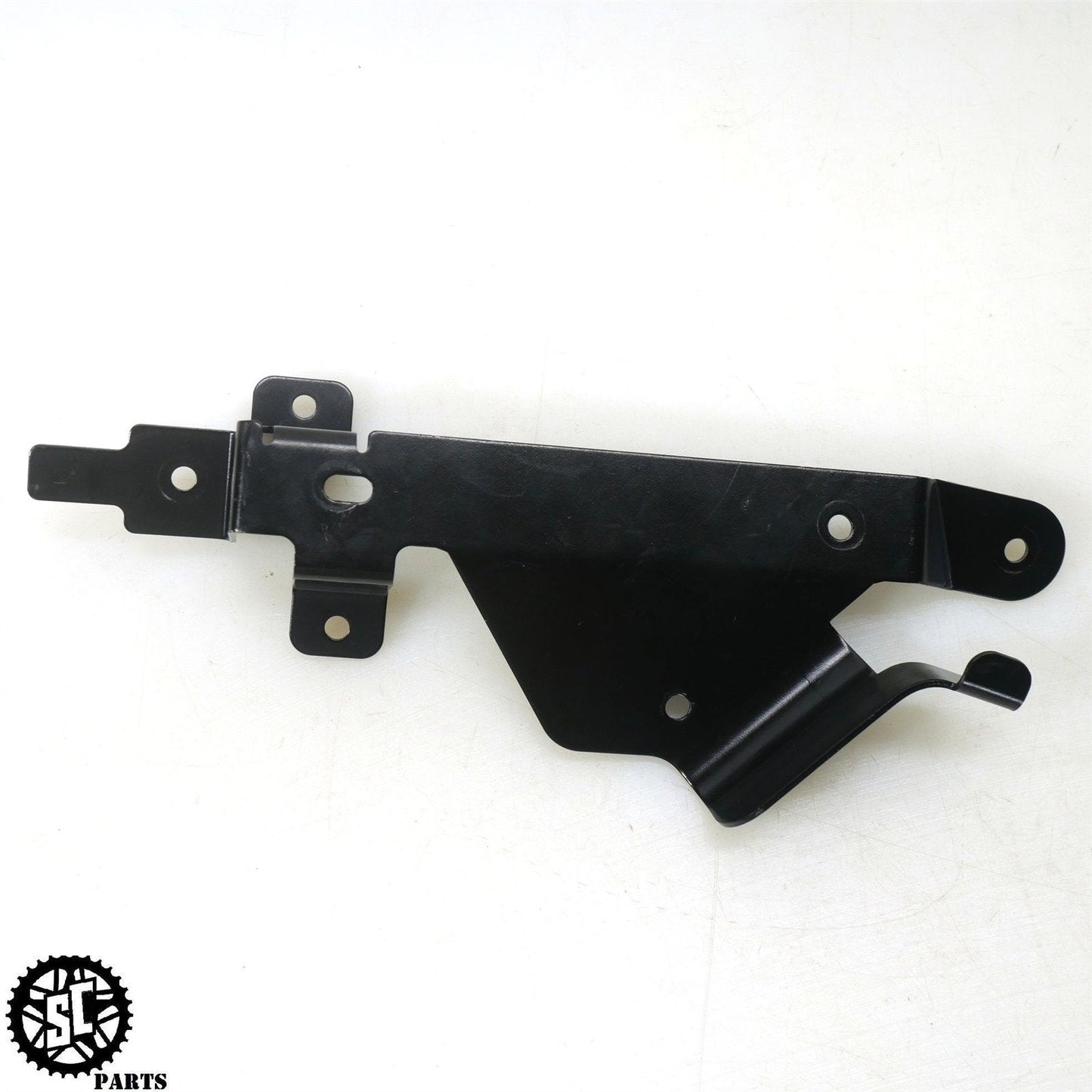 2023 INDIAN ROADMASTER FUSE BOX BRACKET WIRING HARNESS MOUNT