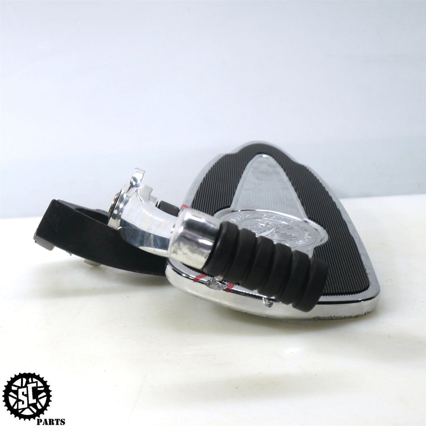 2023 INDIAN ROADMASTER LEFT FLOORBOARD SHIFTER BRACKET