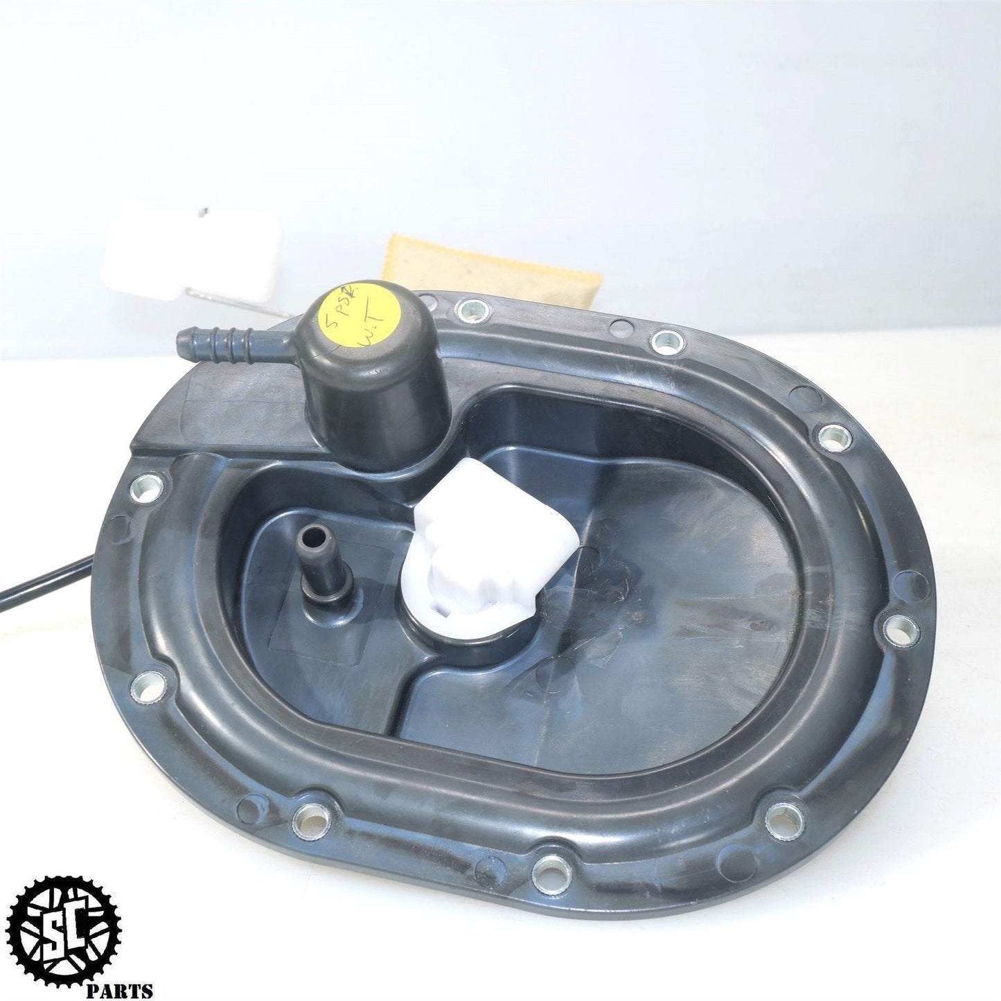 2023 INDIAN ROADMASTER FUEL PUMP CONNECTOR