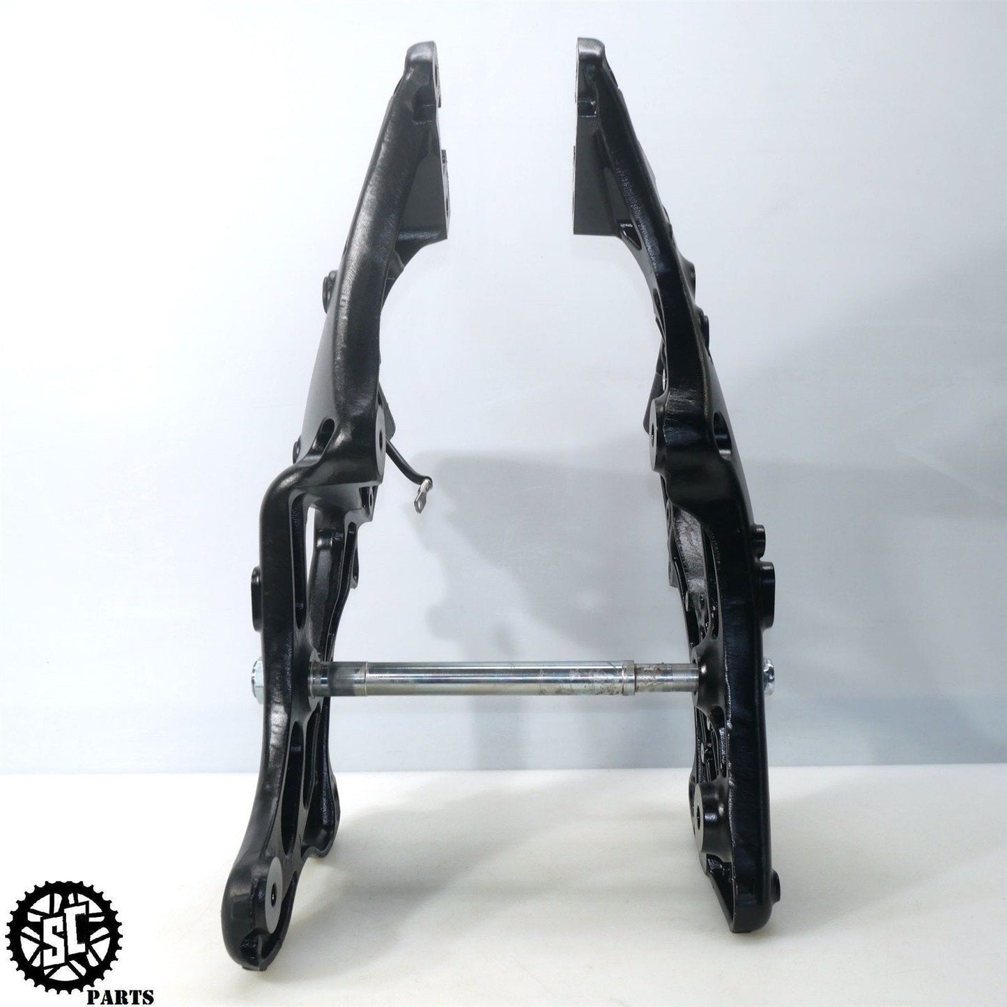 2023 INDIAN ROADMASTER MID FRAME LEFT RIGHT HD27