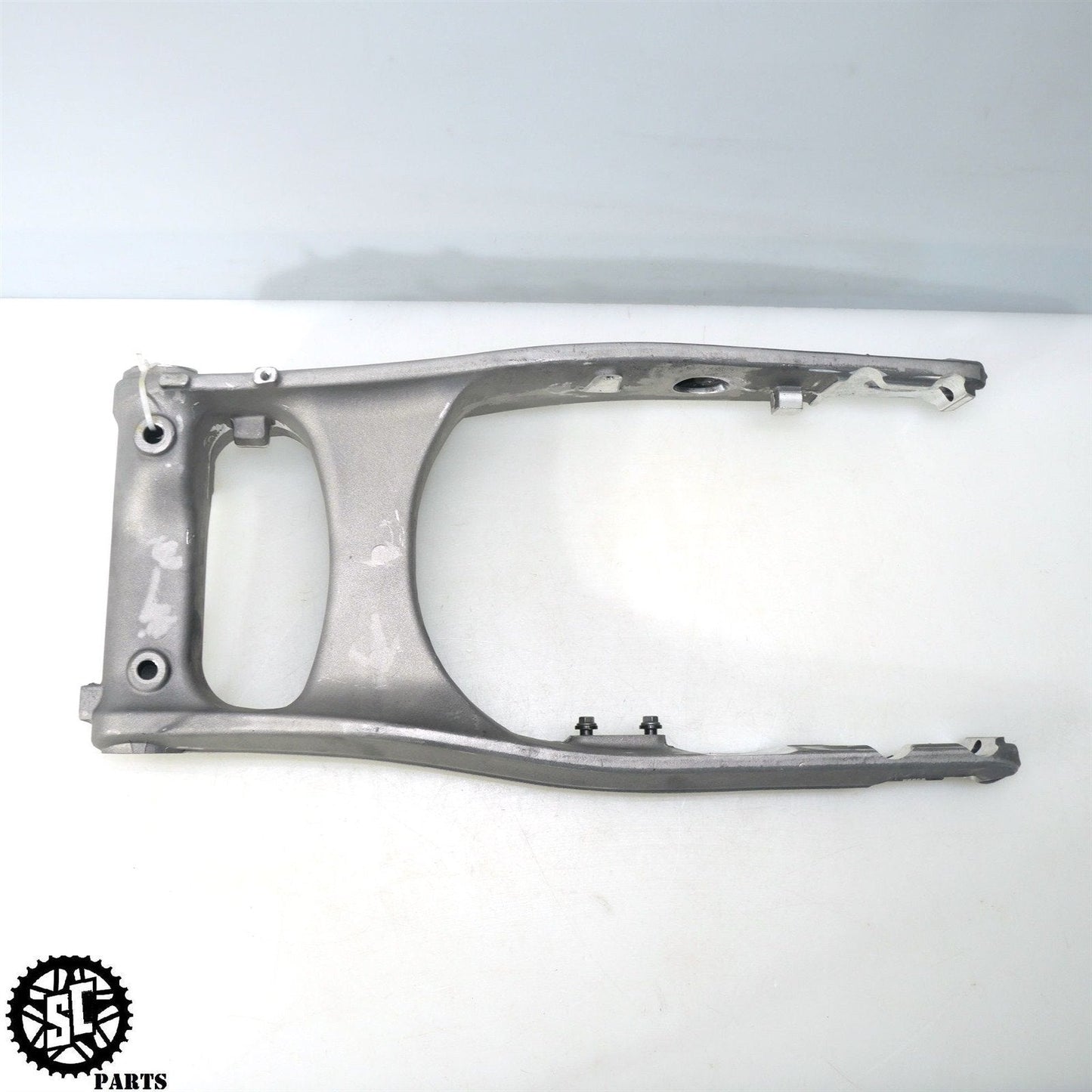 2023 INDIAN ROADMASTER SWINGARM HD27