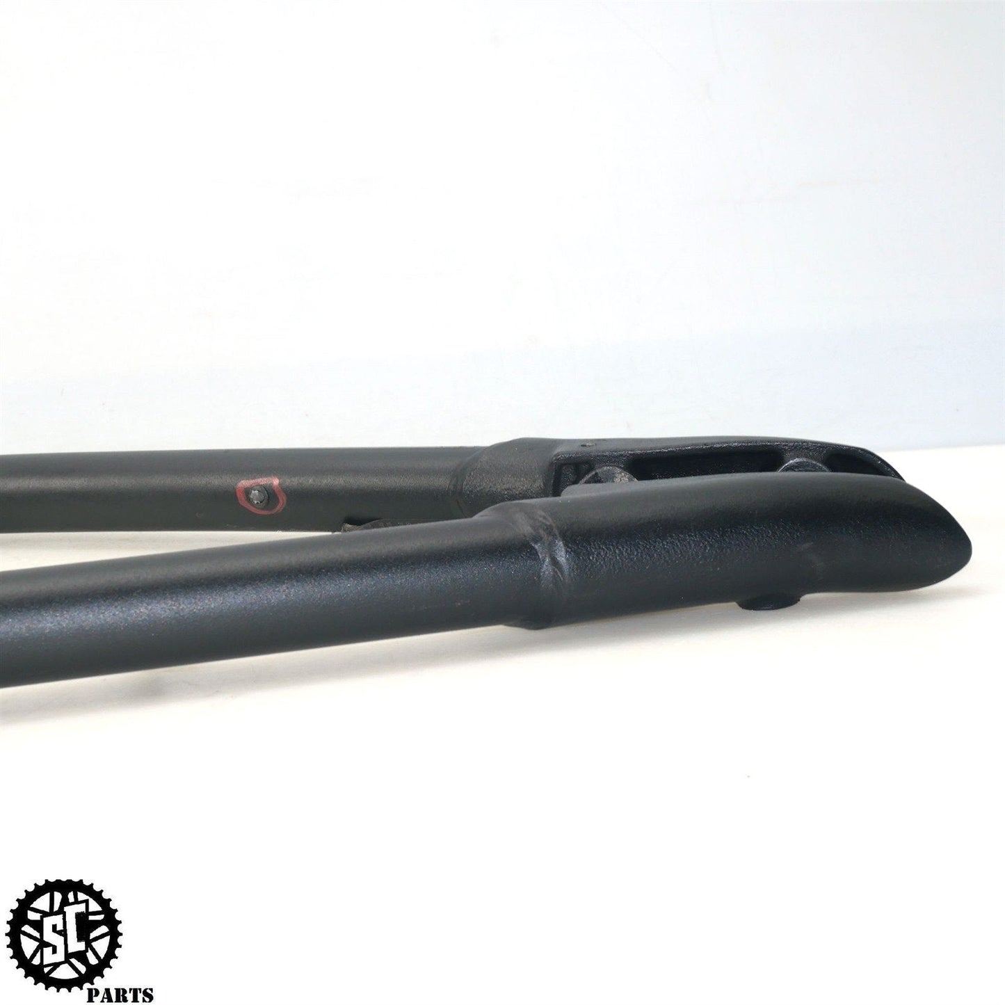 2023 INDIAN ROADMASTER FRAME TUBE BRACKET HD27