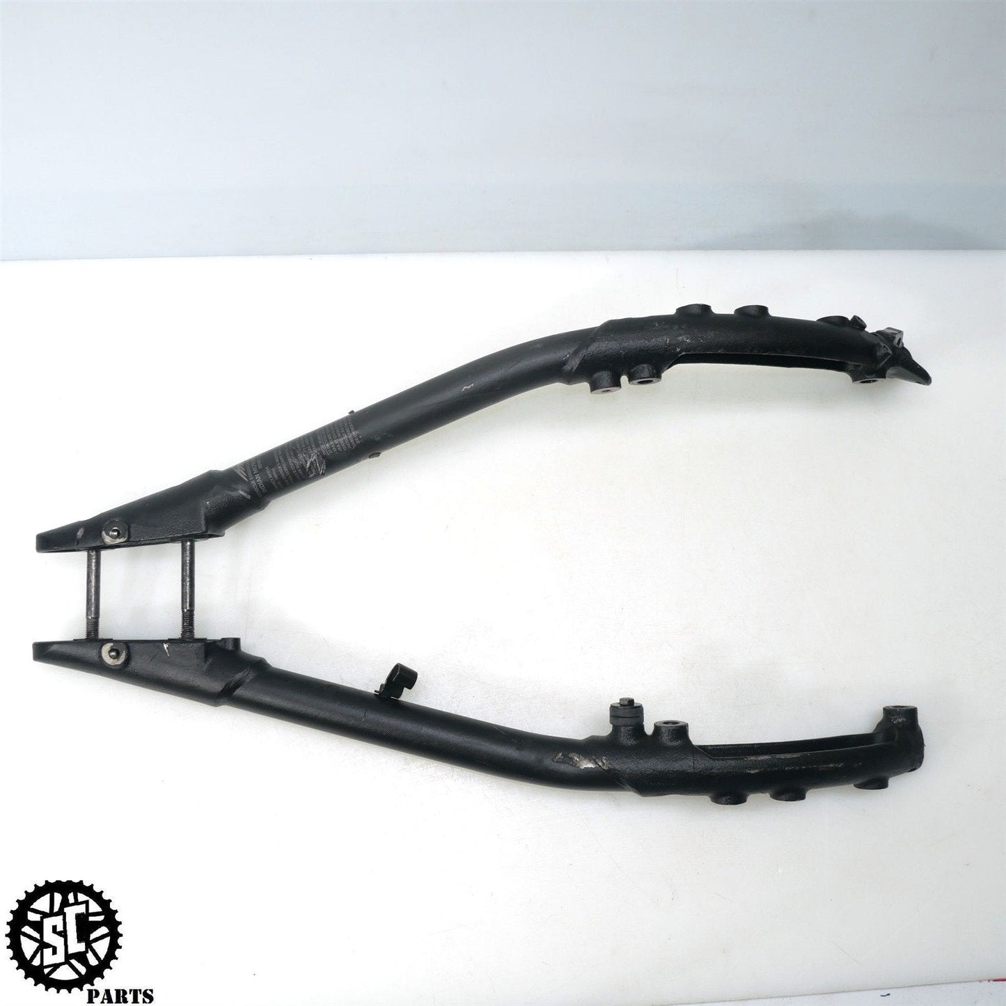 2023 INDIAN ROADMASTER FRAME TUBE BRACKET HD27