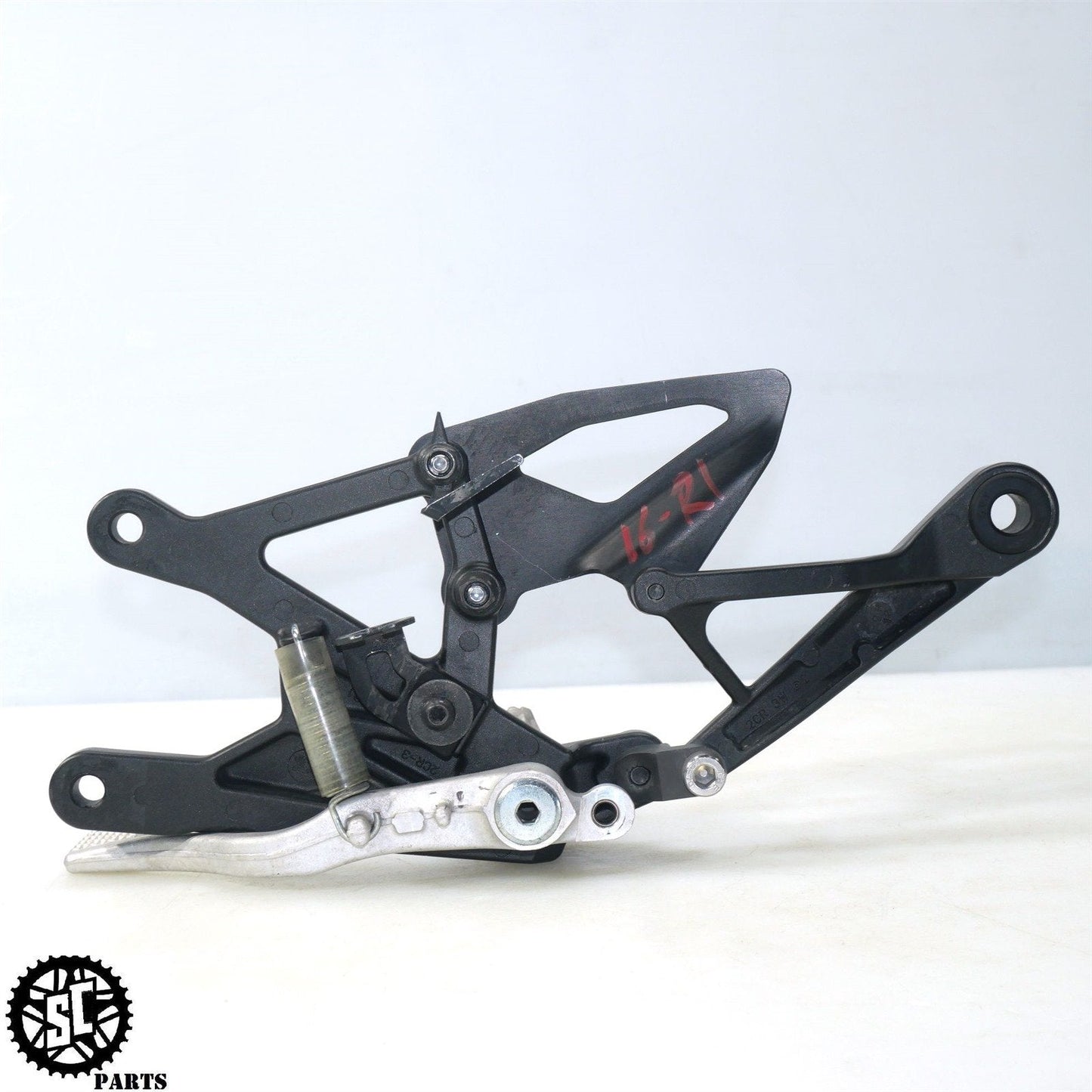 15-23 YAMAHA YZF R1 RIGHT REARSET SET BRAKE PEDAL Y03