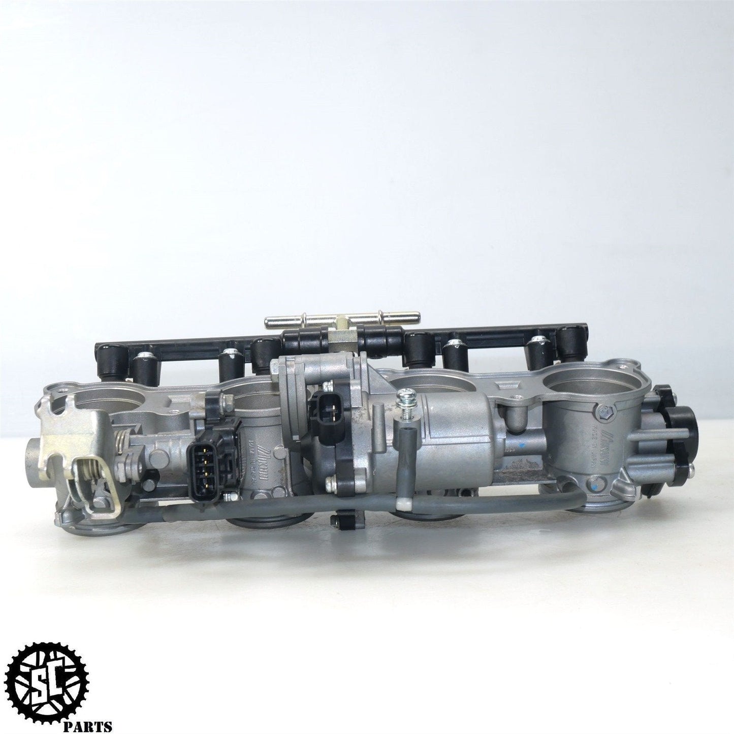 15-19 YAMAHA YZF R1 THROTTLE BODY INJECTOR Y03