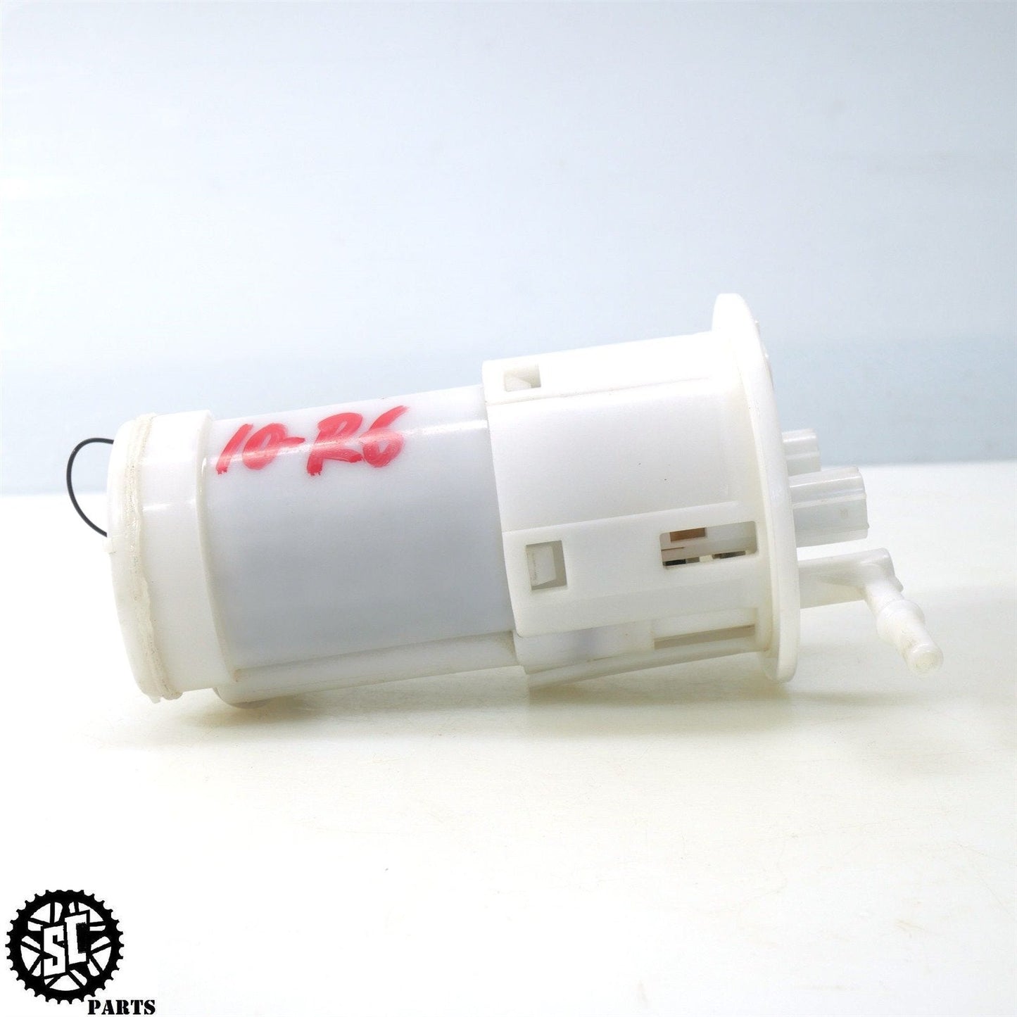 08-16 YAMAHA YZF R6 FUEL PUMP Y32