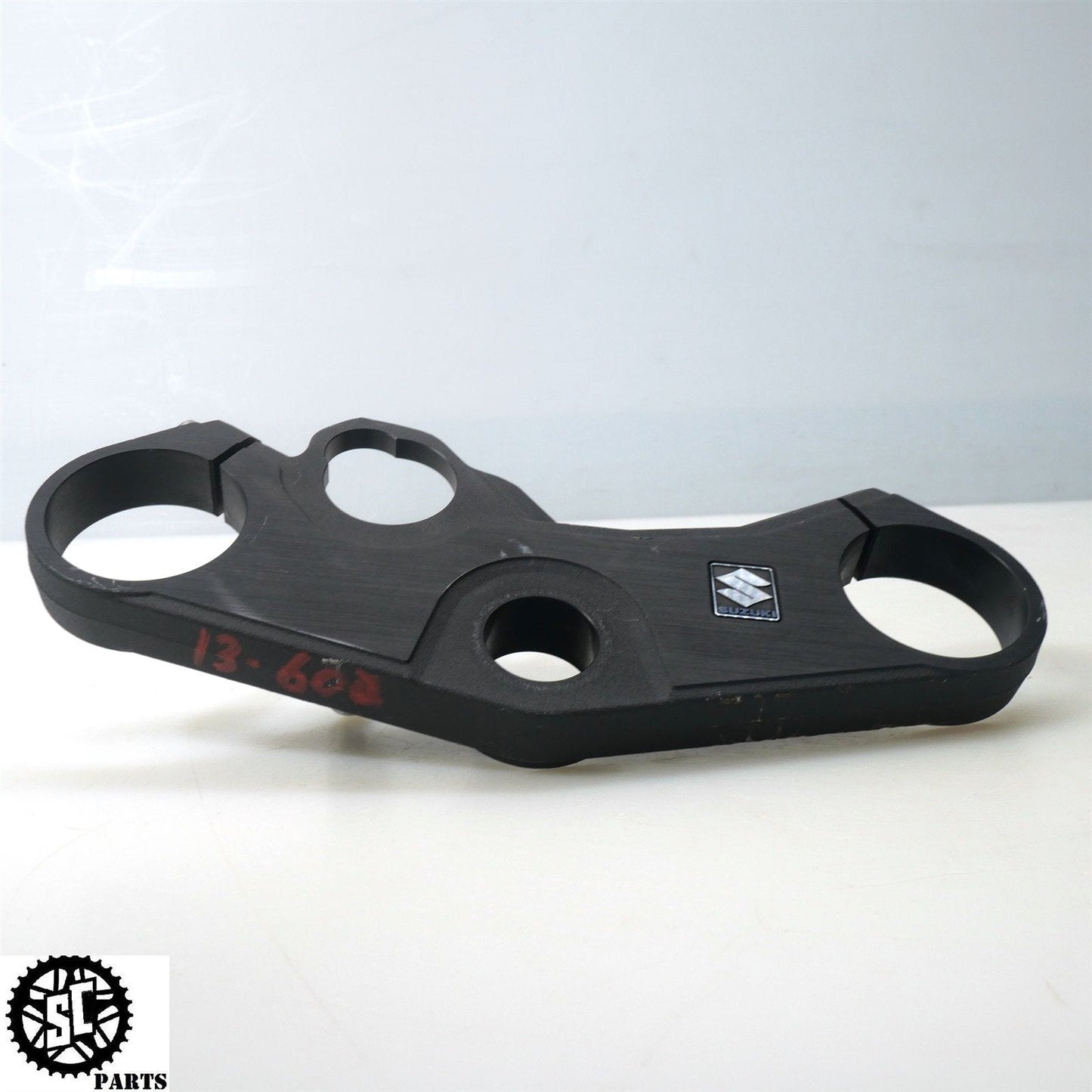 2013 SUZUKI GSXR 600 UPPER TRIPLE TREE CLAMP S37