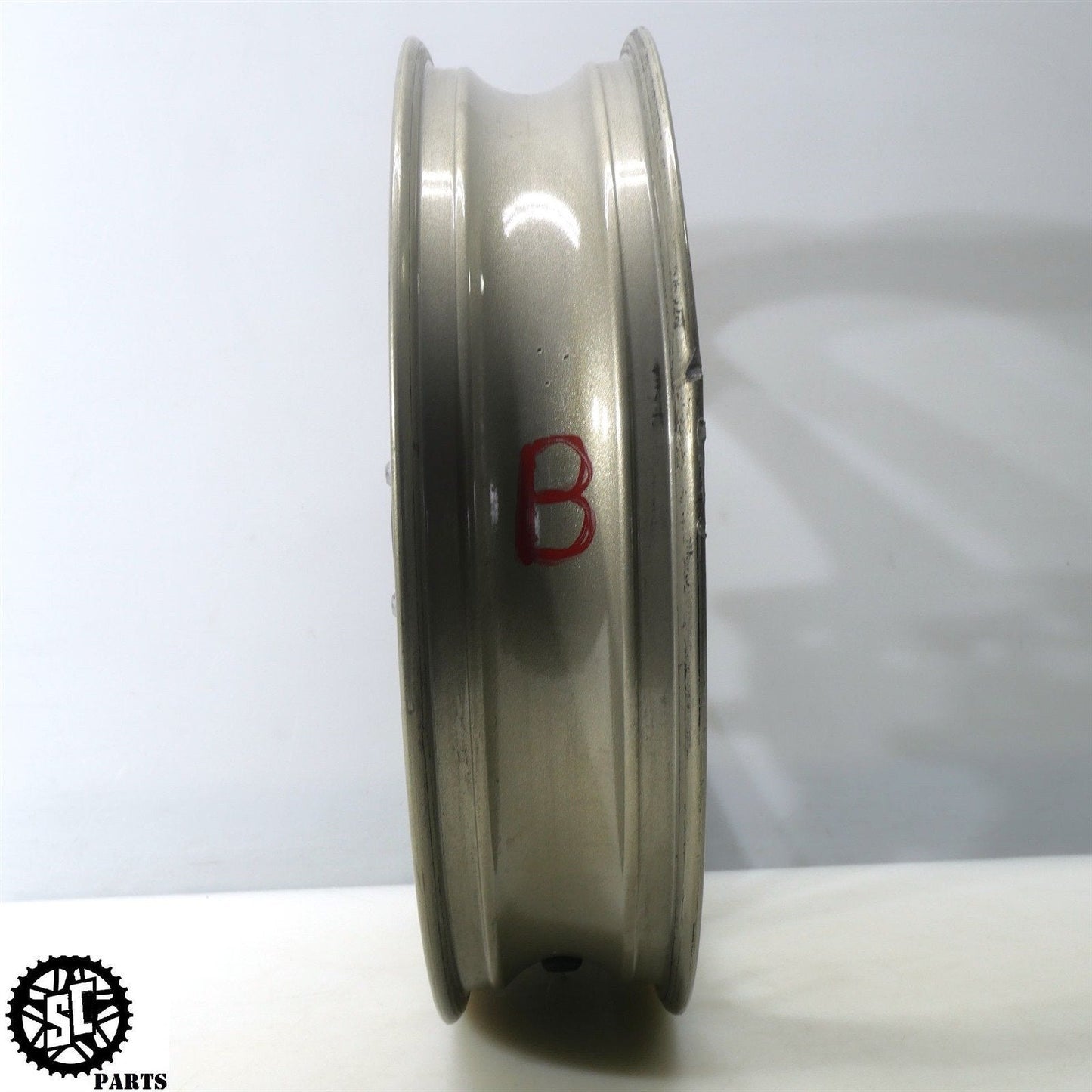 2009 SUZUKI GSXR1000 FRONT WHEEL RIM SB S53