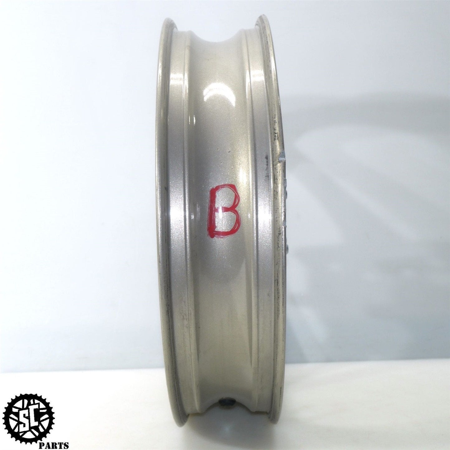 2009 SUZUKI GSXR1000 FRONT WHEEL RIM SB S53