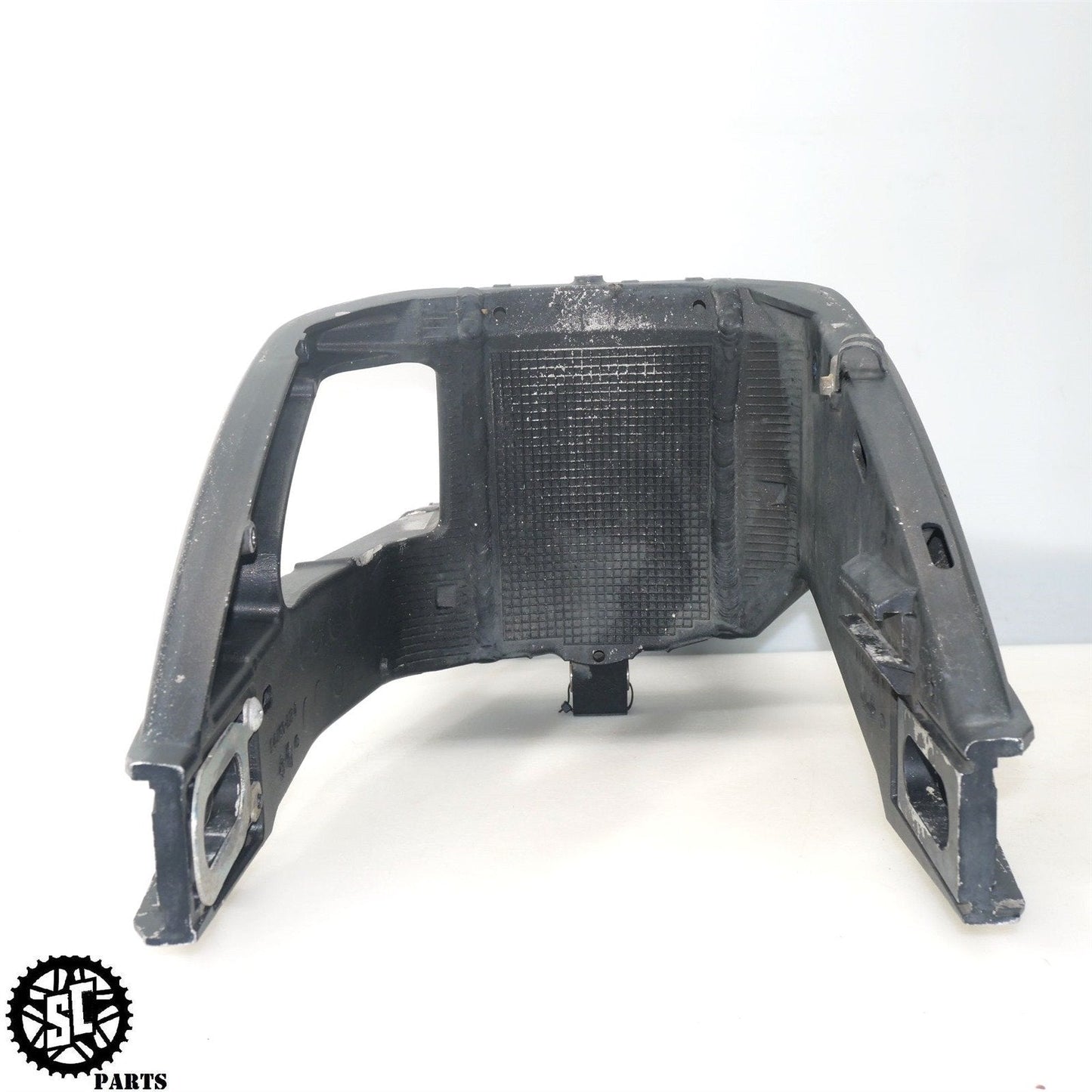 2013 SUZUKI GSXR 750 SWINGARM S60