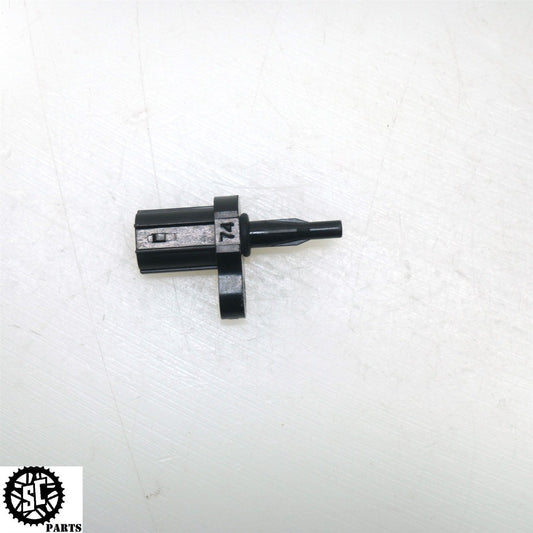 21-23 KAWASAKI NINJA ZX10R AIR INTAKE TEMPERATURE SENSOR K04