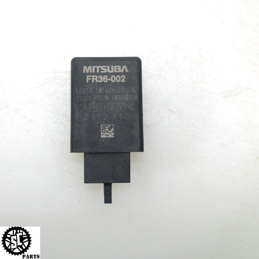 21-23 KAWASAKI NINJA ZX10R TURN SIGNAL FLASHER RELAY K04