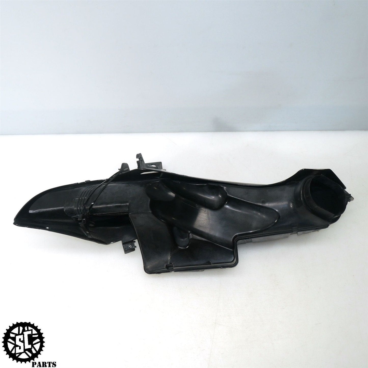 2007 SUZUKI GSXR 600 RAM AIR DUCT TUBE COVER S41