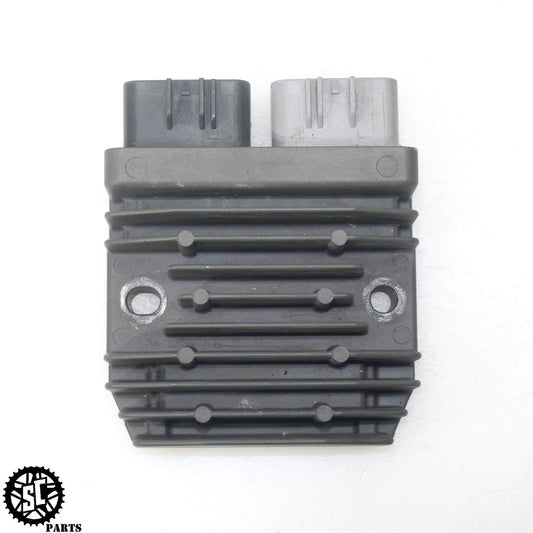 2015 TRIUMPH STREET TRIPLE 675 RECTIFIER T22