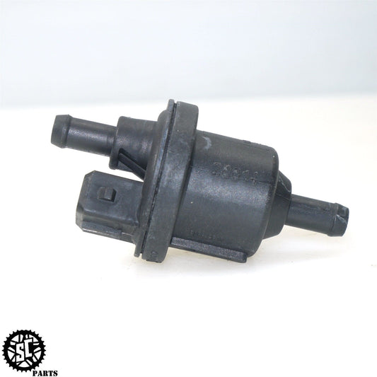 2015 TRIUMPH STREET TRIPLE 675 AIR PURGE VALVE T22